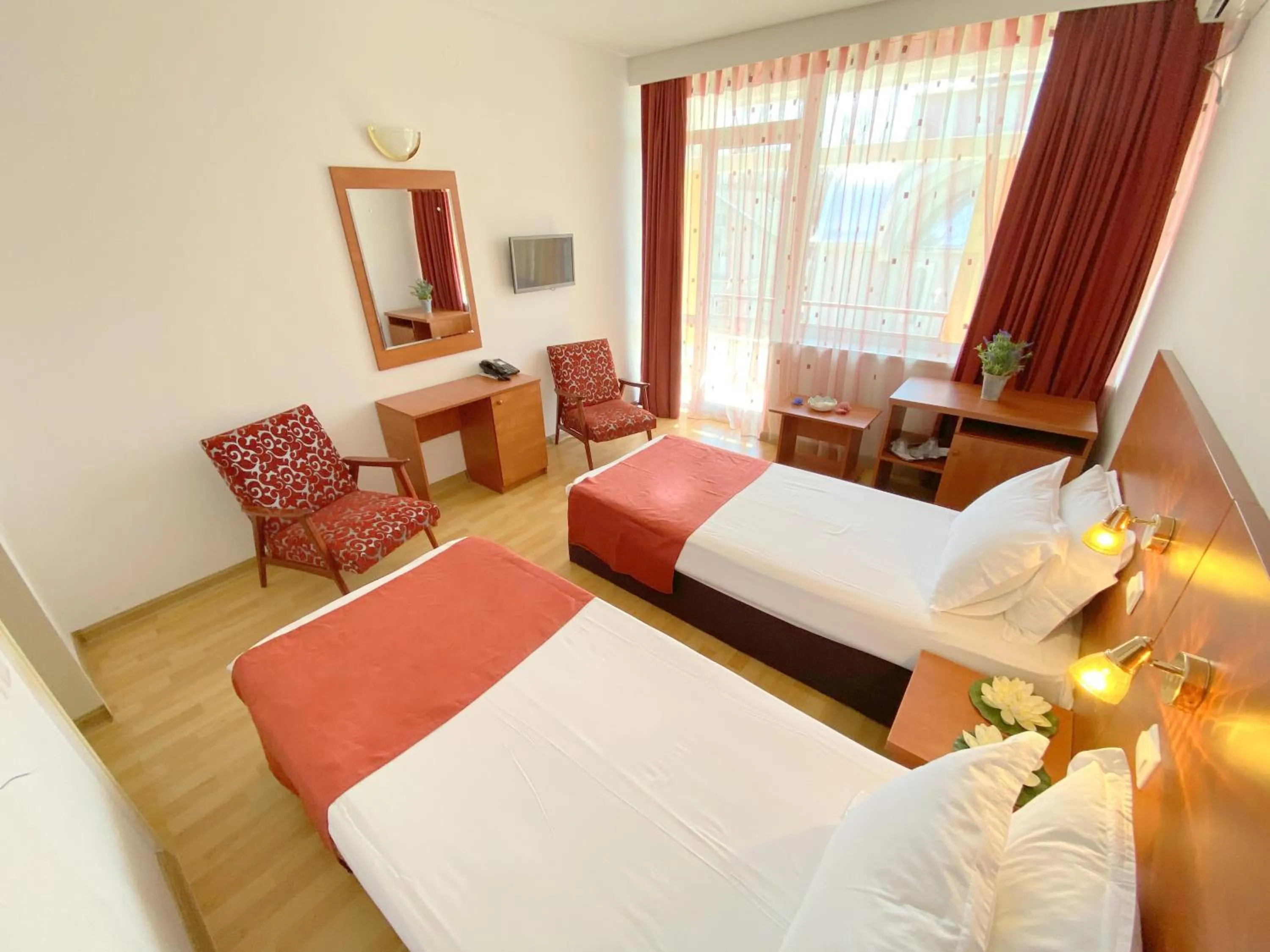 Photo of the whole room, Bed in Hotel Tomis Neptun