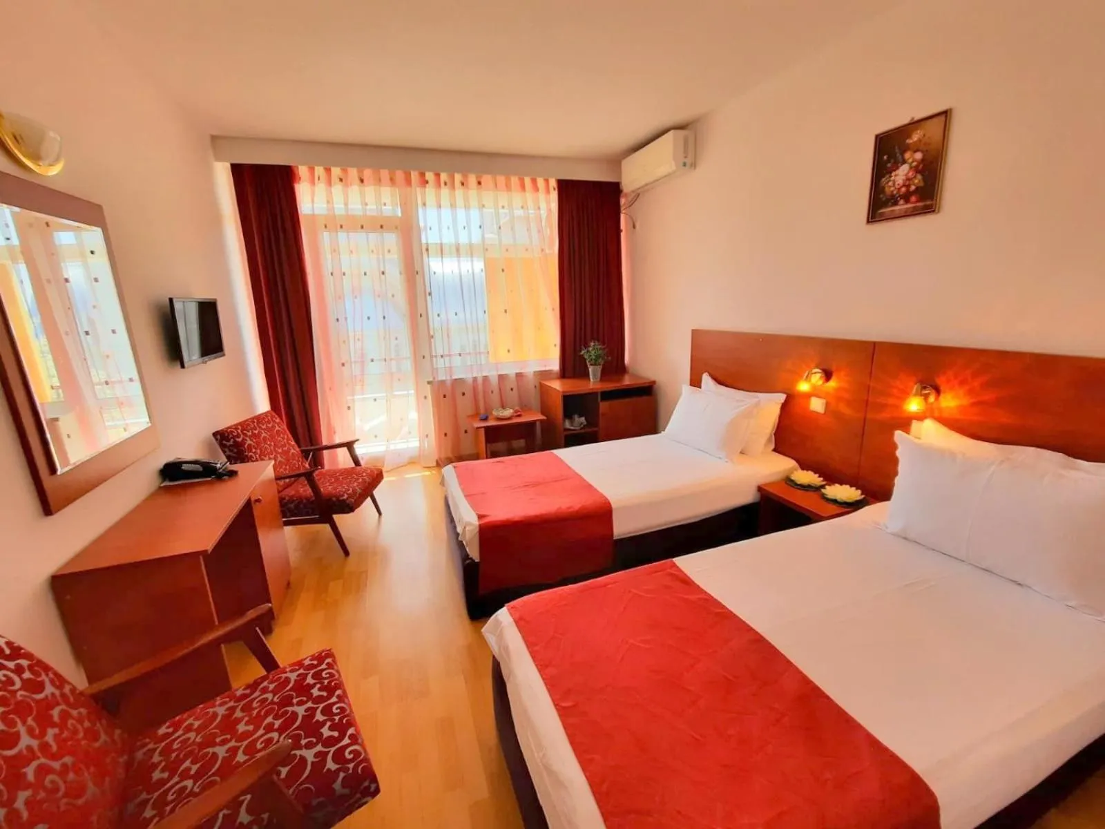 Photo of the whole room, Bed in Hotel Tomis Neptun