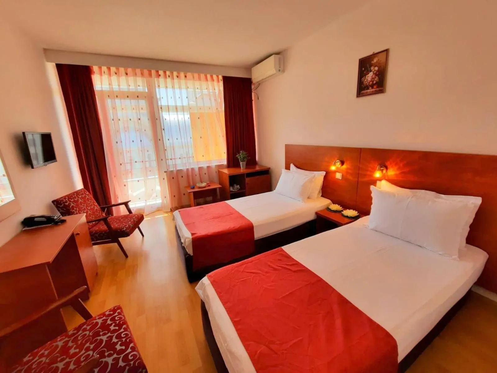 Photo of the whole room, Bed in Hotel Tomis Neptun