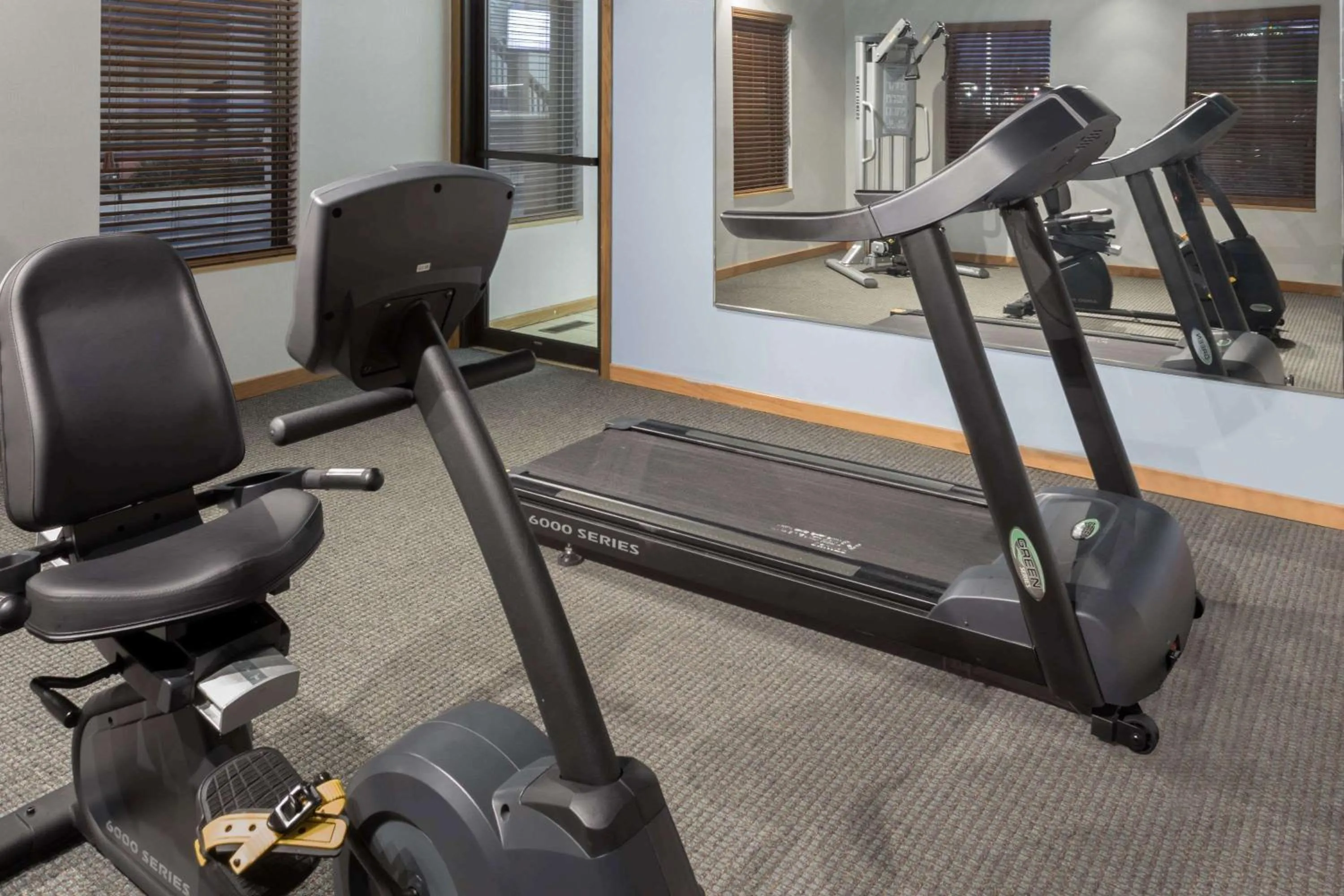 Fitness centre/facilities in Econo Lodge Inn & Suites Wisconsin Dells