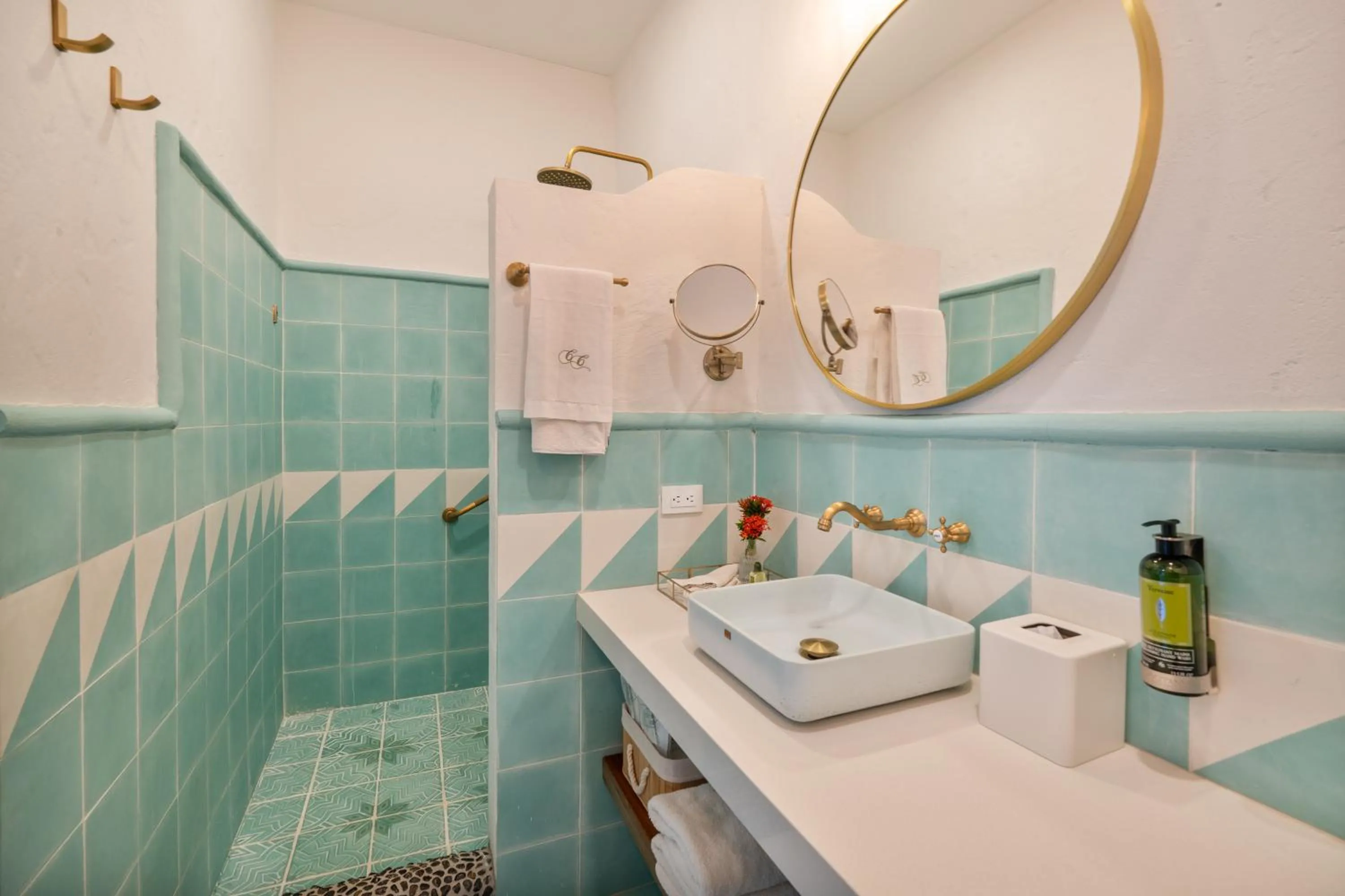 Bathroom in Casa Cedrela Hotel Boutique -Cauca Viejo- Mayores de 14 años
