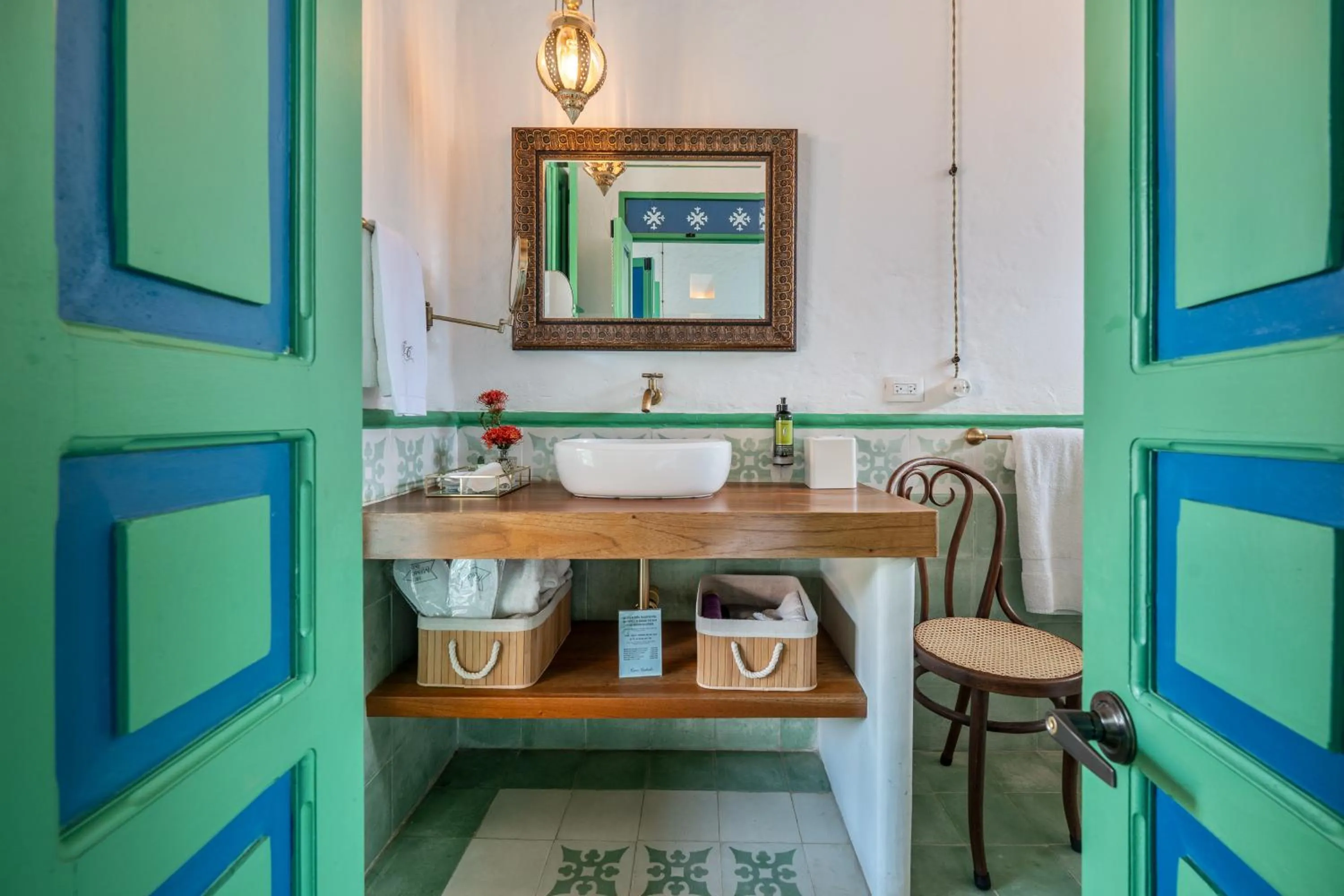 Bathroom in Casa Cedrela Hotel Boutique -Cauca Viejo- Mayores de 14 años