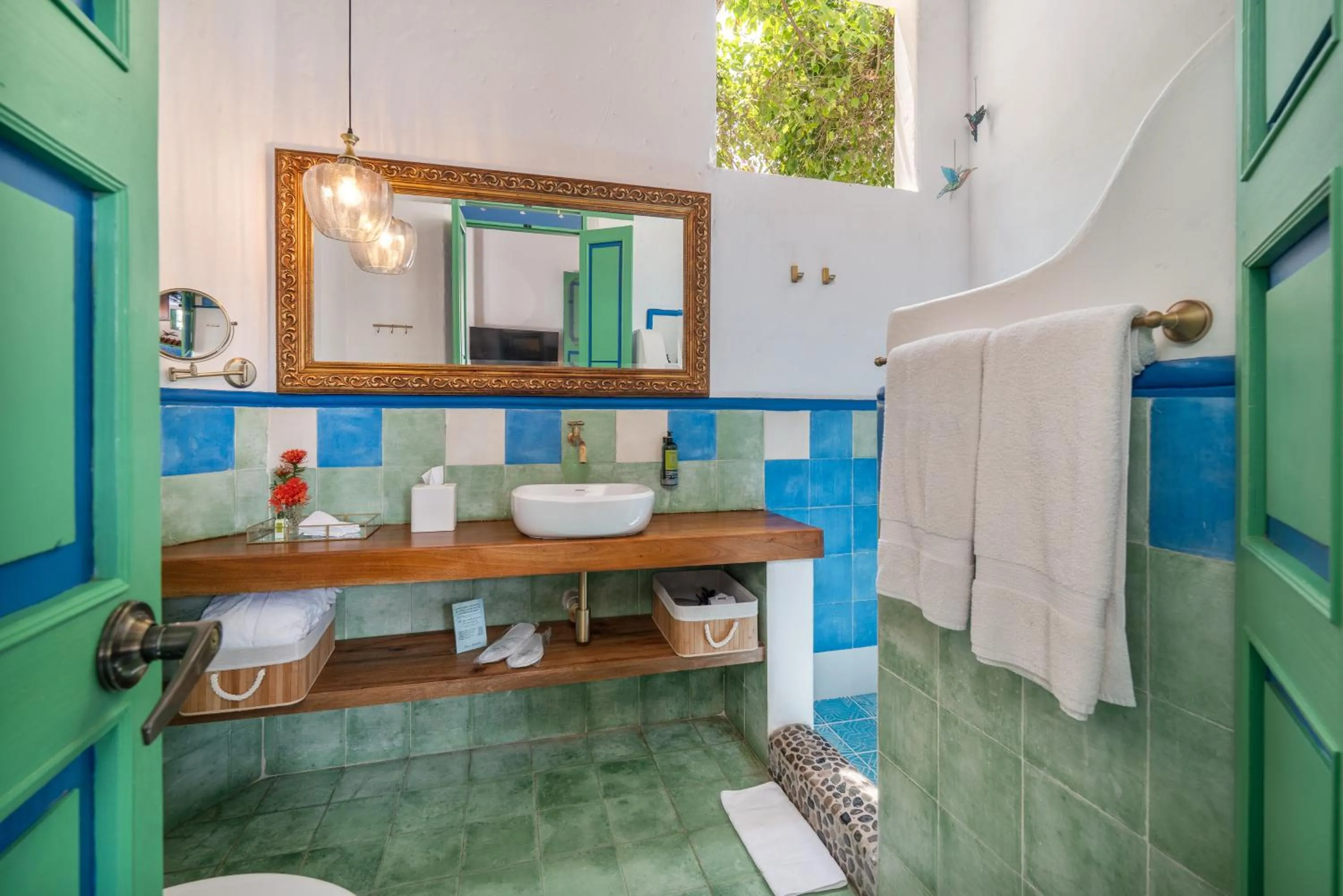 Bathroom in Casa Cedrela Hotel Boutique -Cauca Viejo- Mayores de 14 años