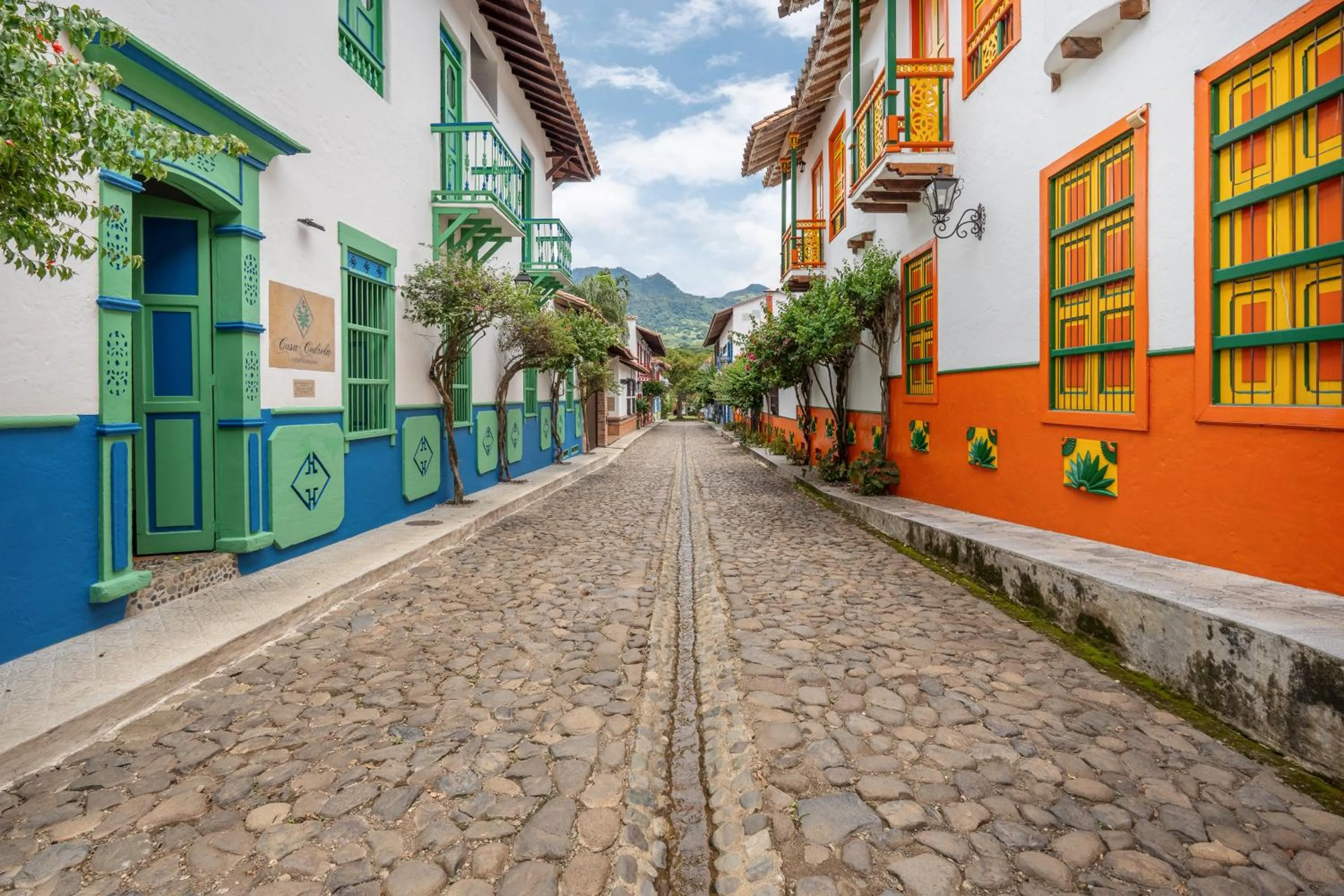 Street view in Casa Cedrela Hotel Boutique -Cauca Viejo- Mayores de 14 años