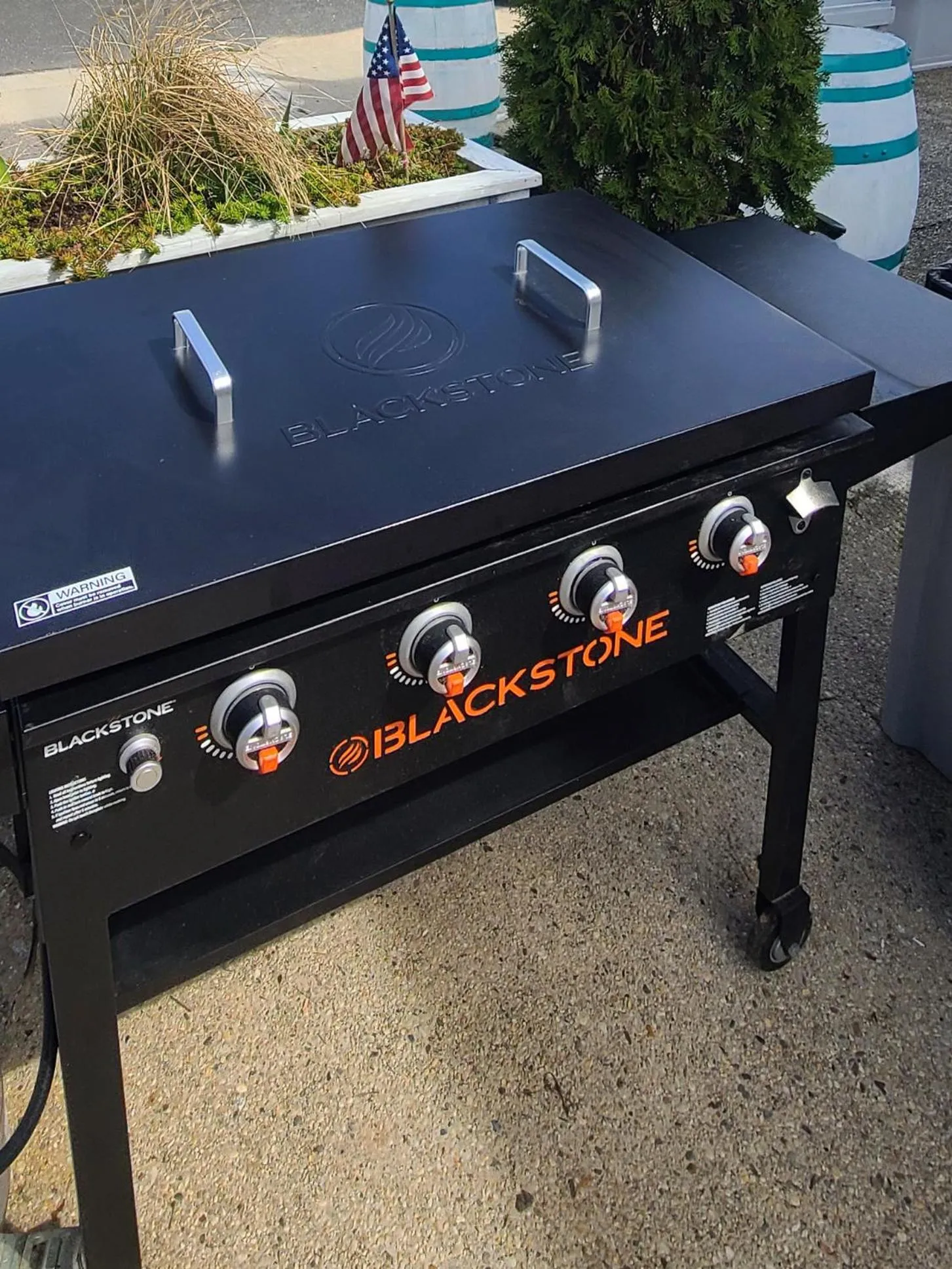 BBQ facilities in Hotel on Magnolia East 'HOME'