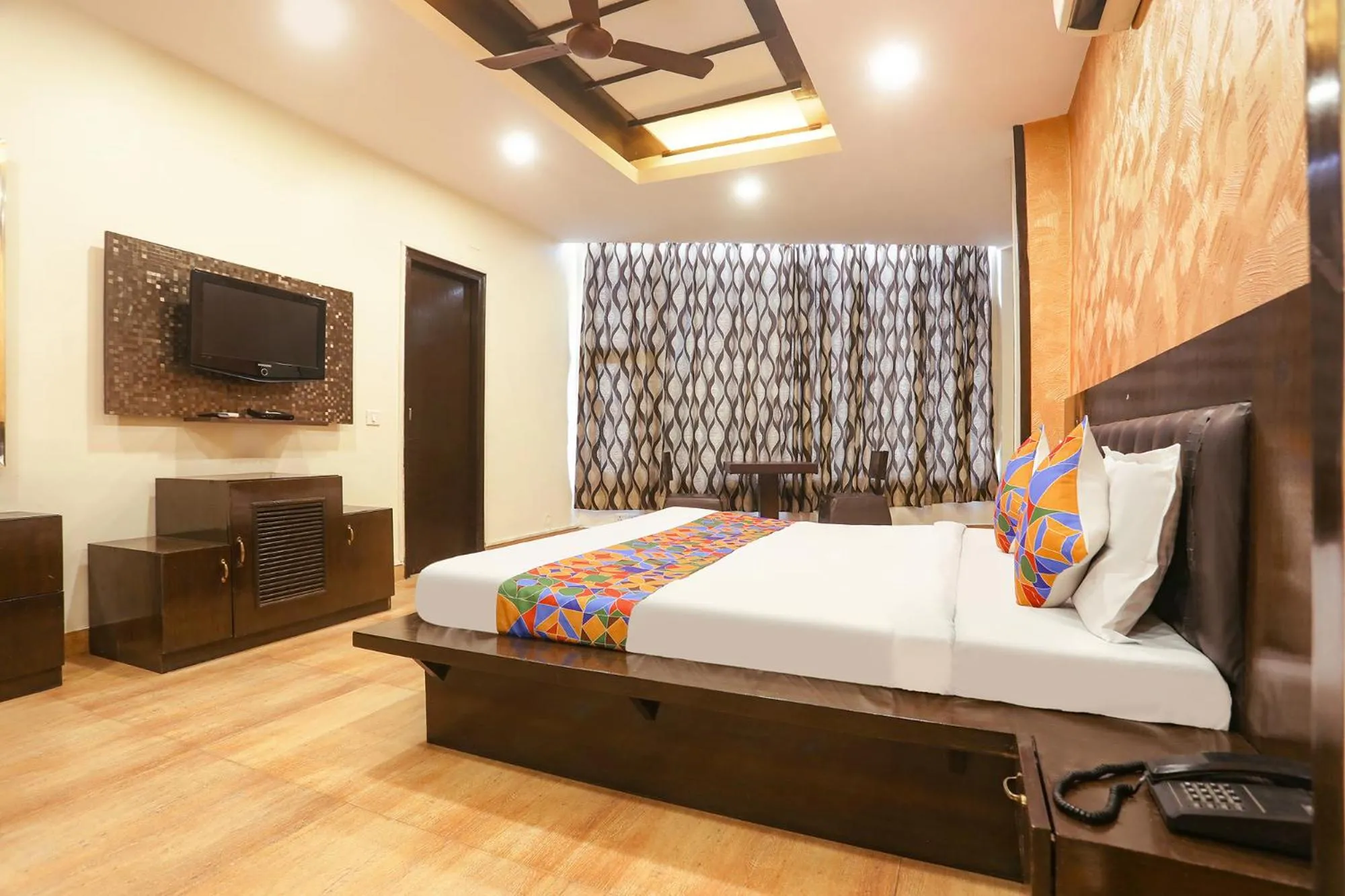 Bed in Via Rajdeep Palace