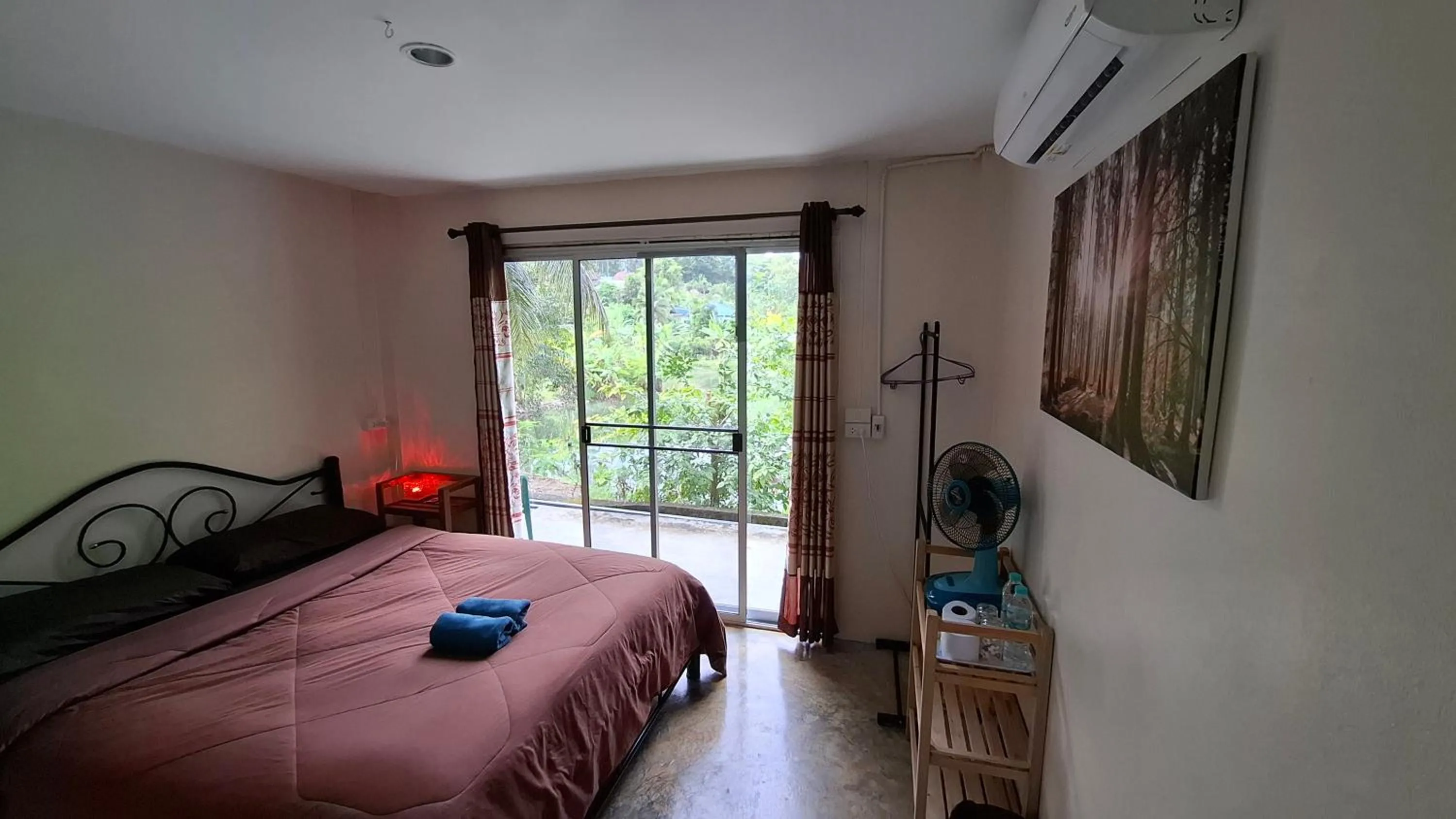 Bedroom, Bed in Oasis Pai Resort