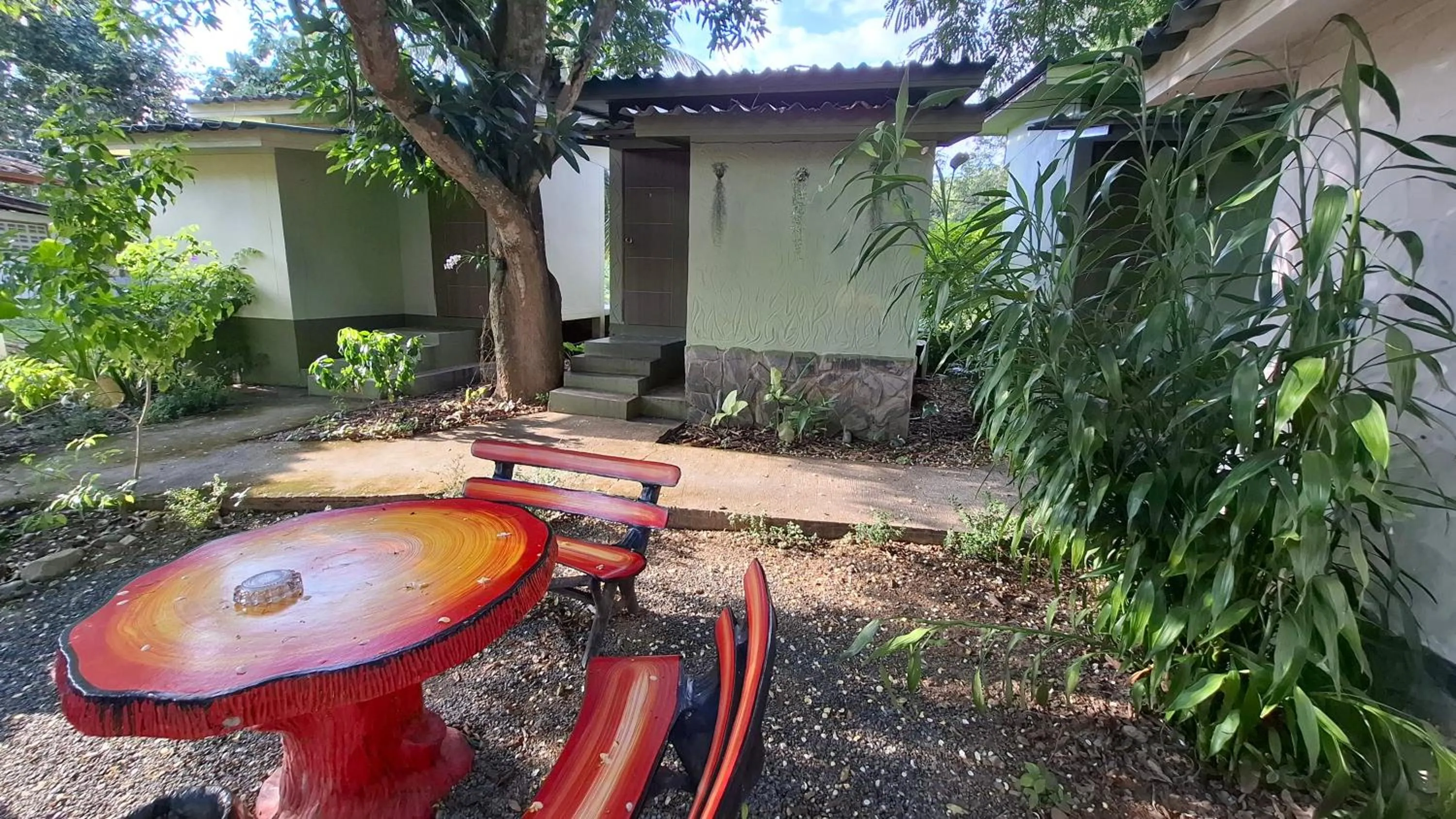 Garden in Oasis Pai Resort