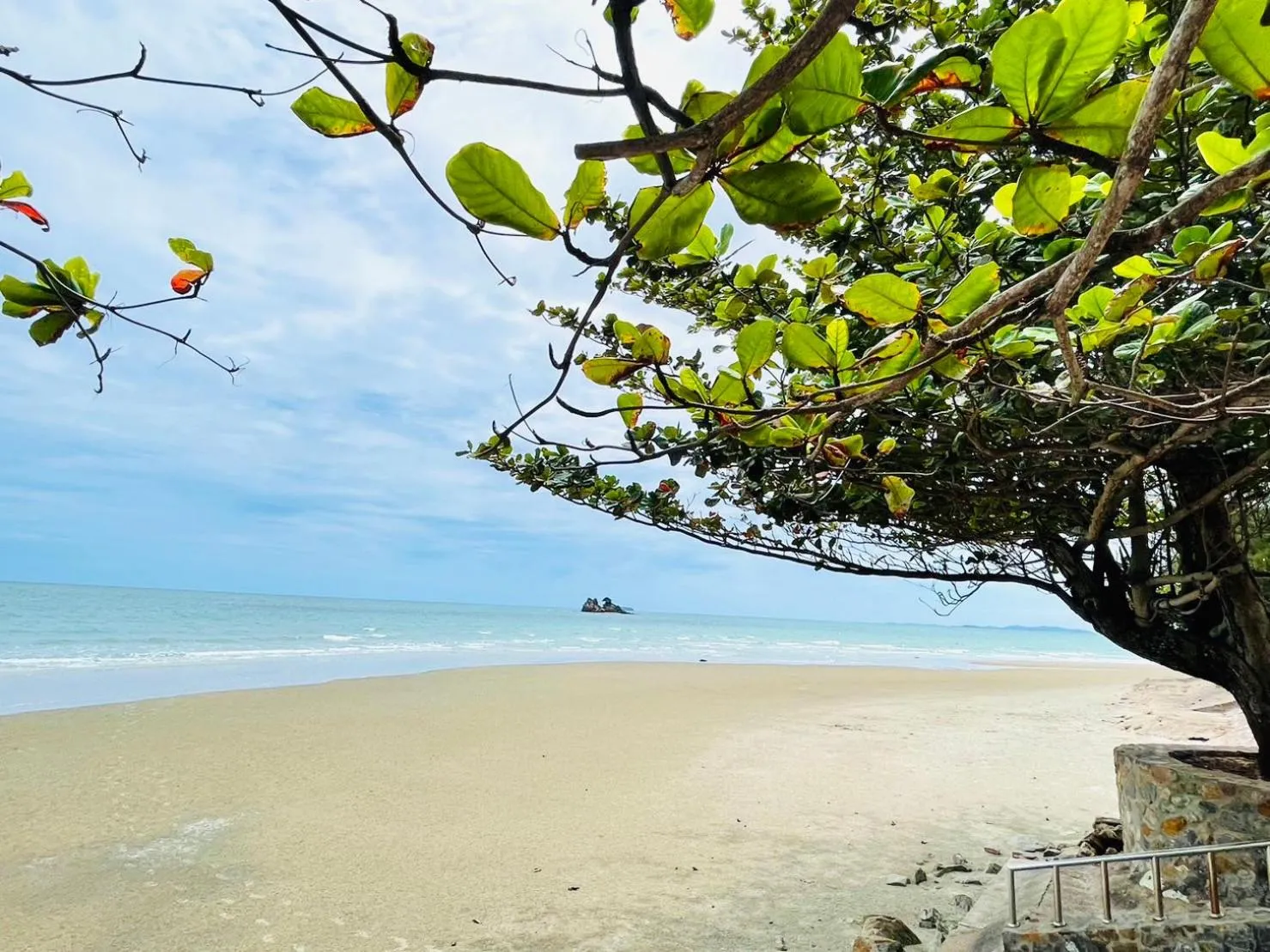 Beach in PHUPA BEACH Resort