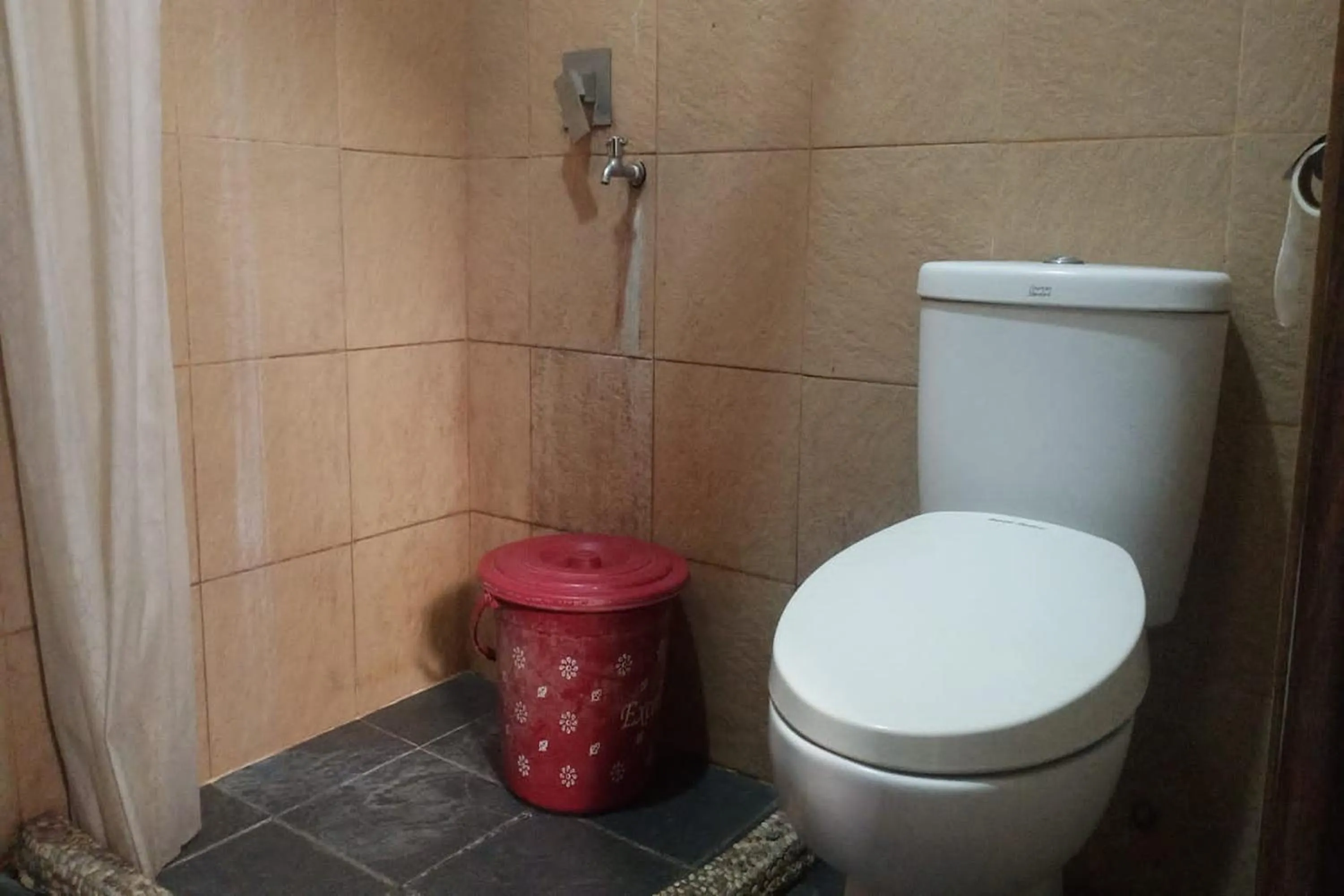 Bathroom in Aryani Suites Syariah