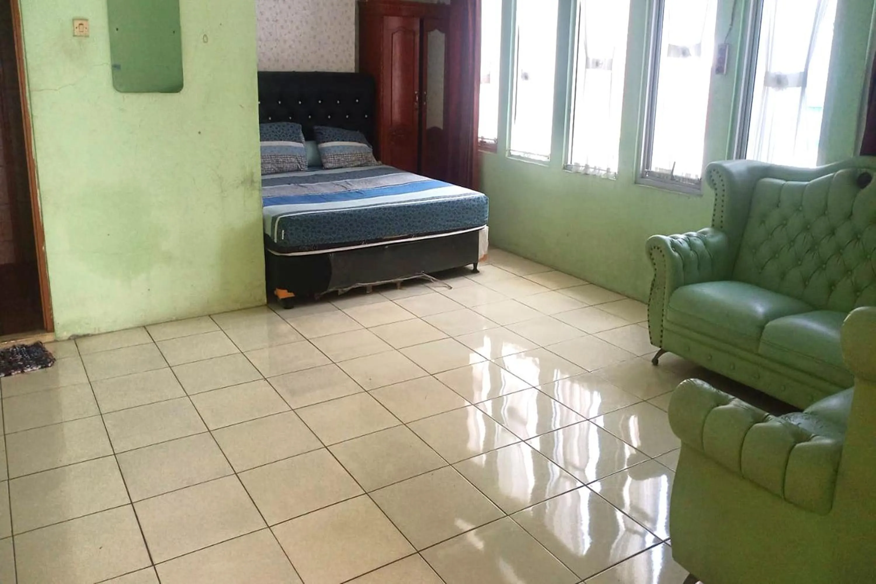 Bedroom, Bed in Aryani Suites Syariah