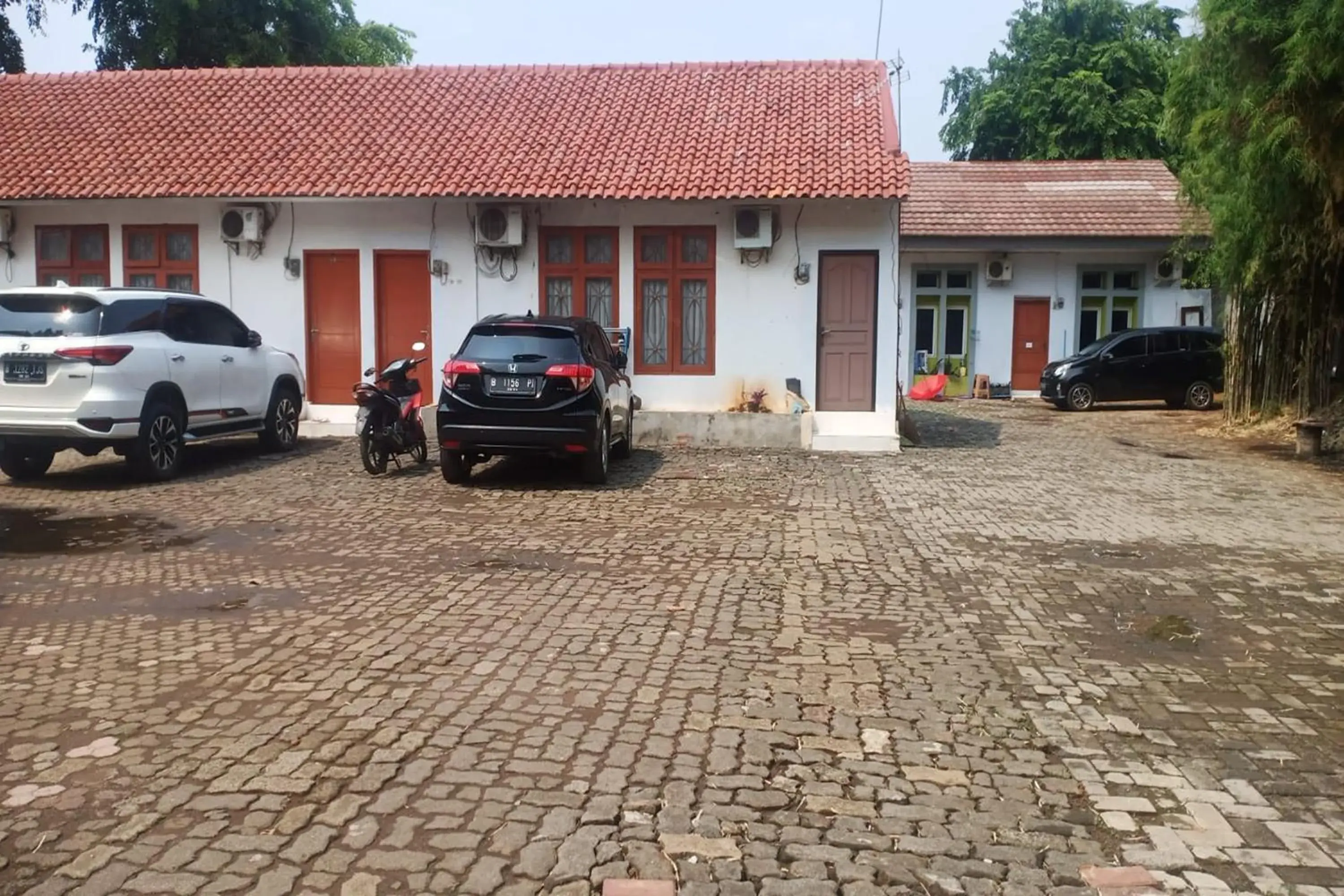 Property building in Aryani Suites Syariah Property building in Aryani Suites Syariah