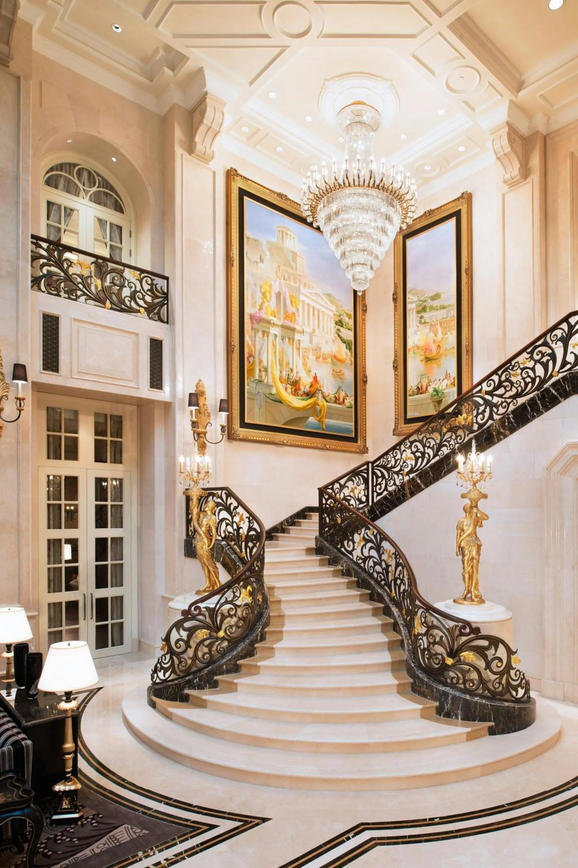 Lobby or reception in The Castle Hotel, a Luxury Collection Hotel, Dalian