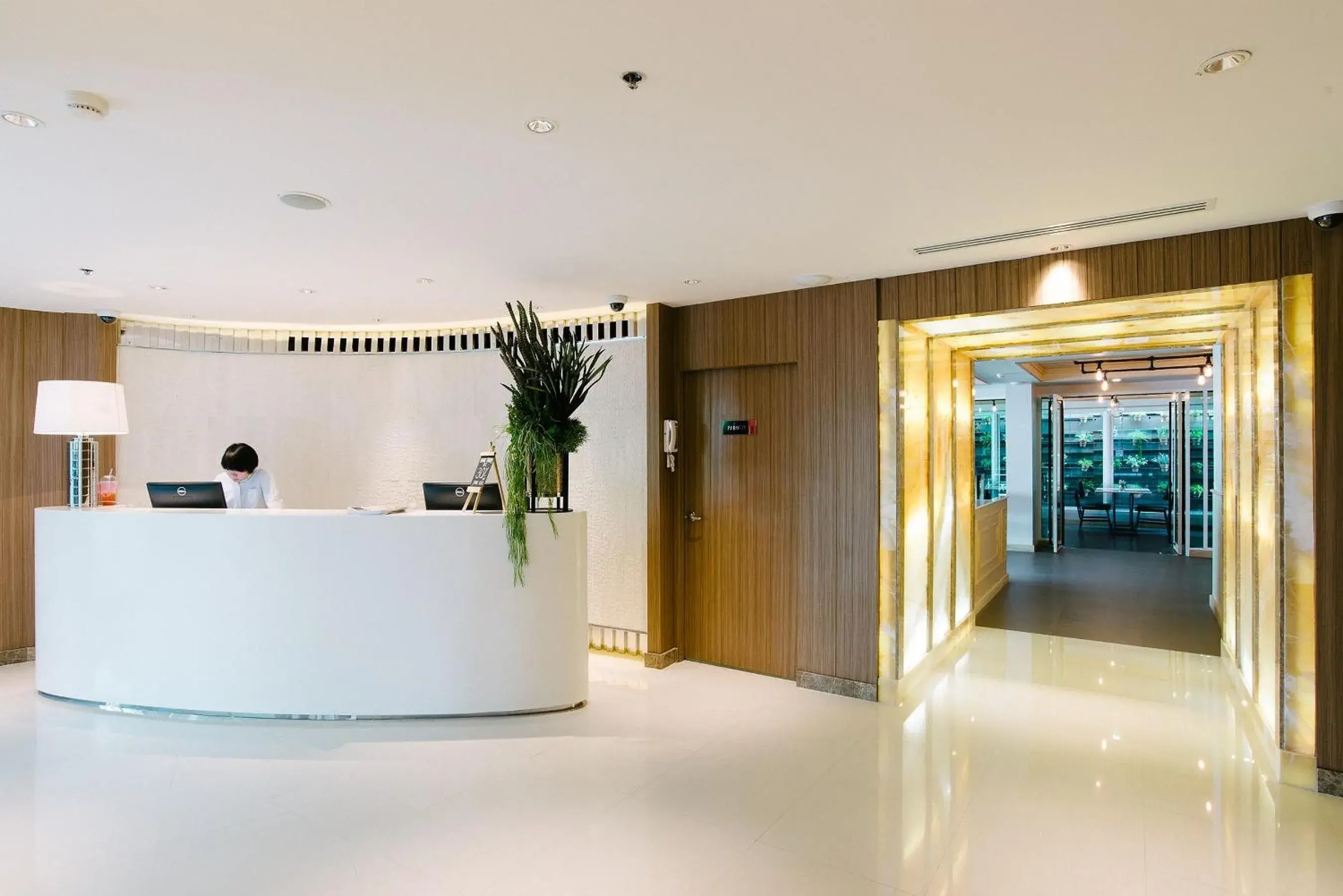 Lobby or reception in Citrus Sukhumvit 11 by Compass Hospitality Lobby or reception in Citrus Sukhumvit 11 by Compass Hospitality