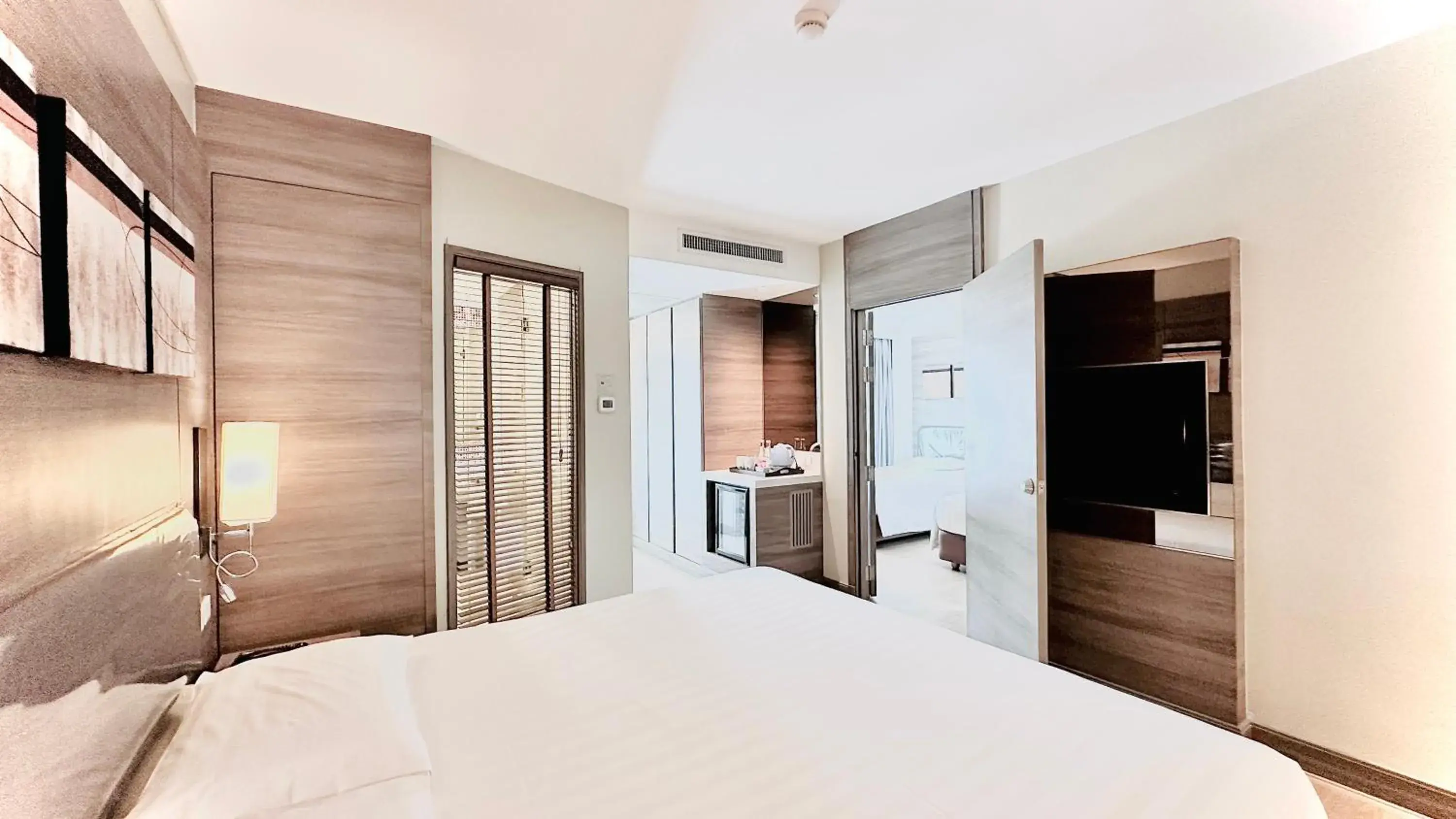 Bed in Citrus Sukhumvit 11 by Compass Hospitality Bed in Citrus Sukhumvit 11 by Compass Hospitality