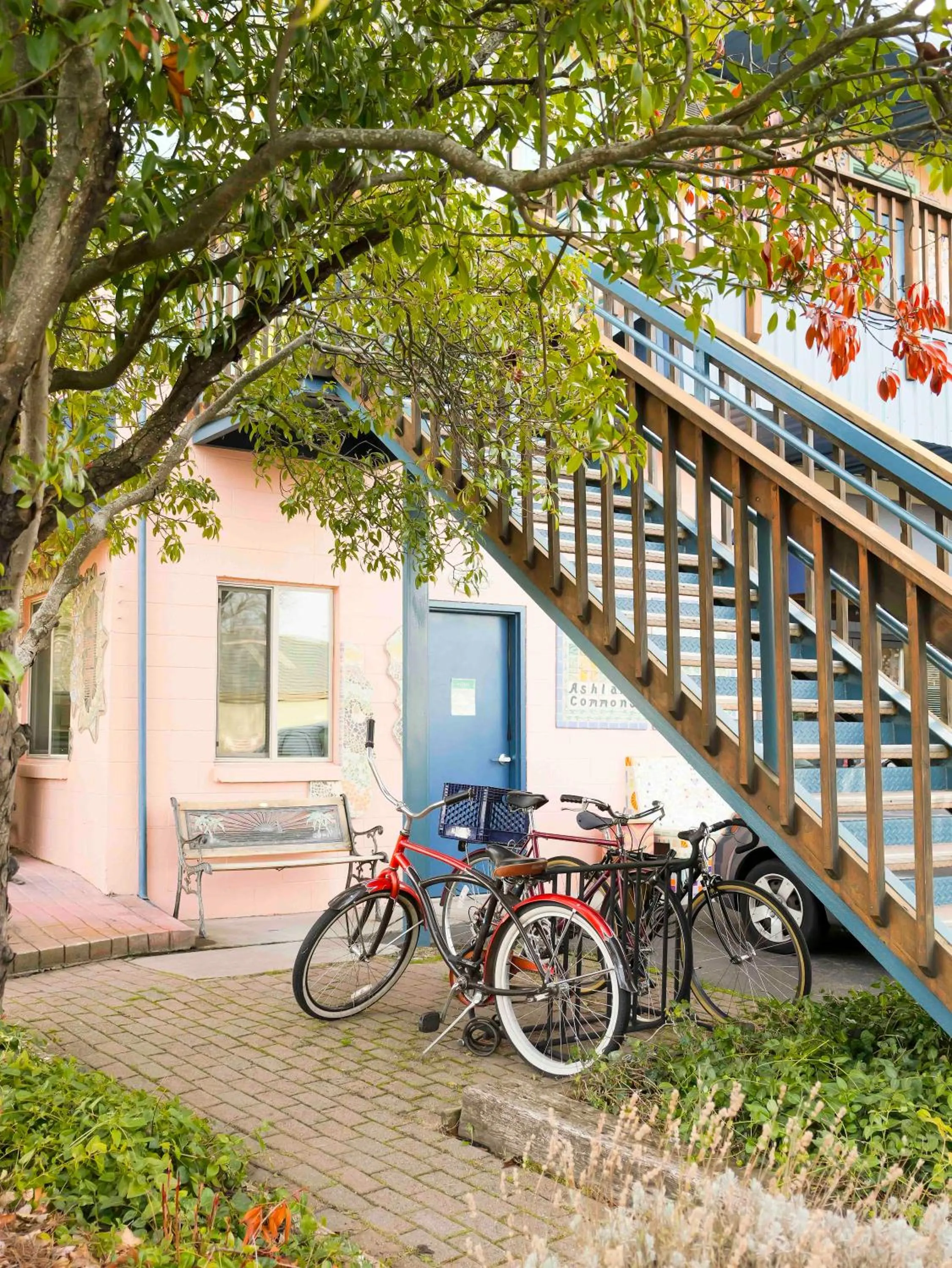 Ashland Commons Hostel