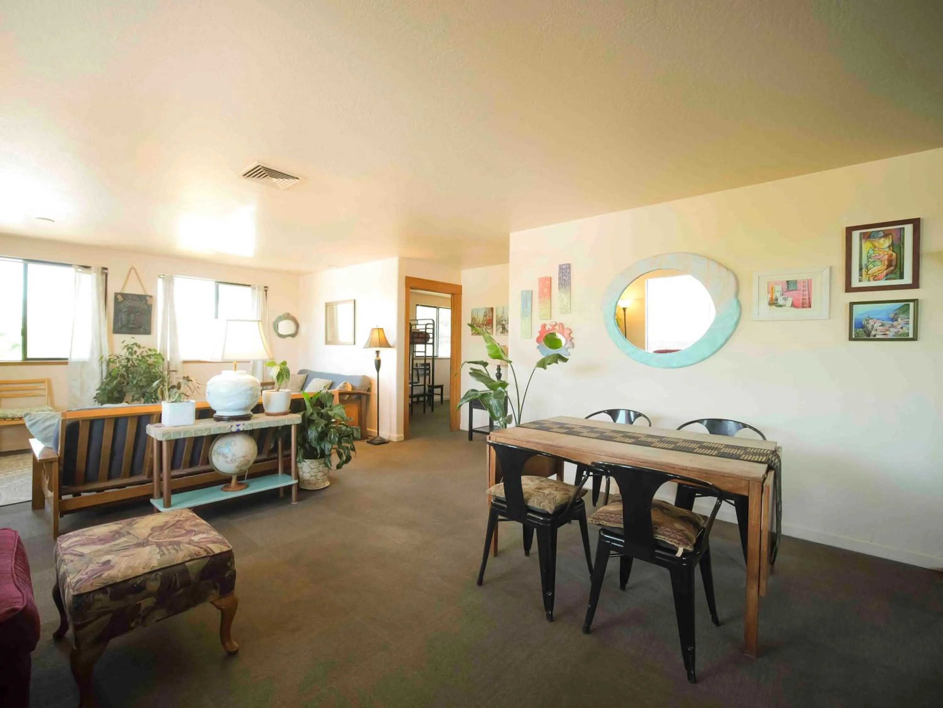 Ashland Commons Hostel