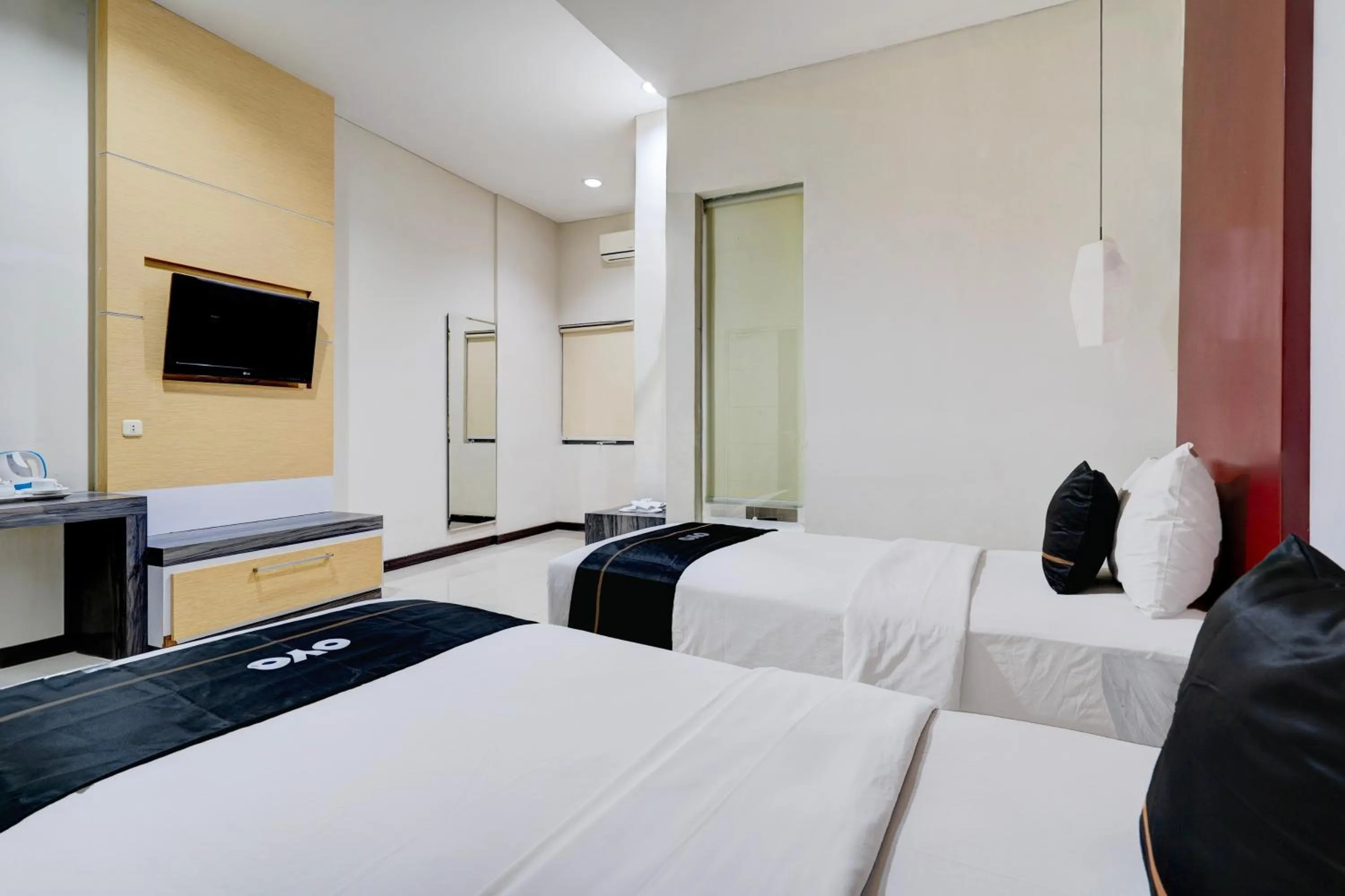 Bedroom, Bed in Townhouse Oak Cihampelas Near Ciwalk Formerly Promenade Hotel