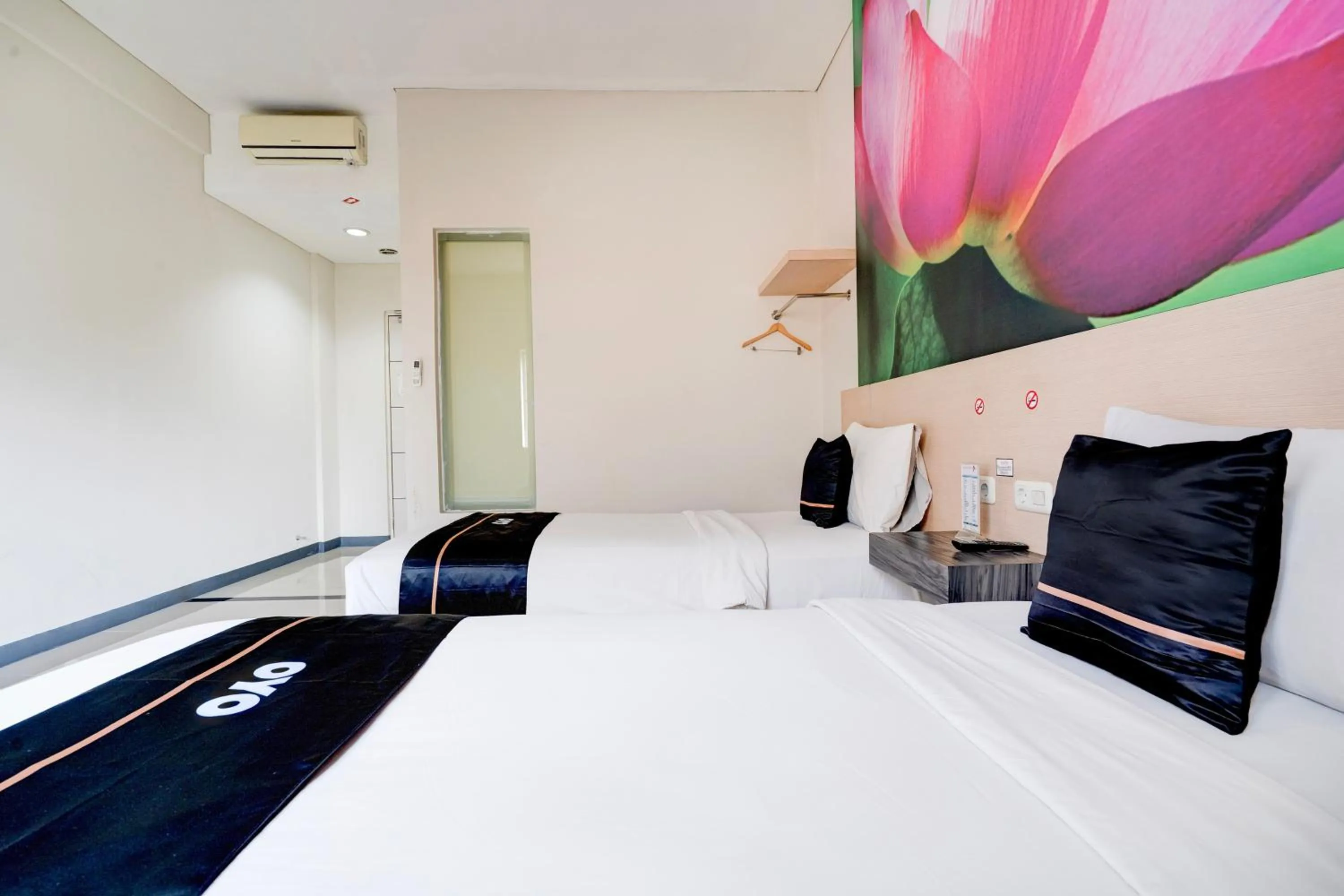 Bedroom, Bed in Townhouse Oak Cihampelas Near Ciwalk Formerly Promenade Hotel