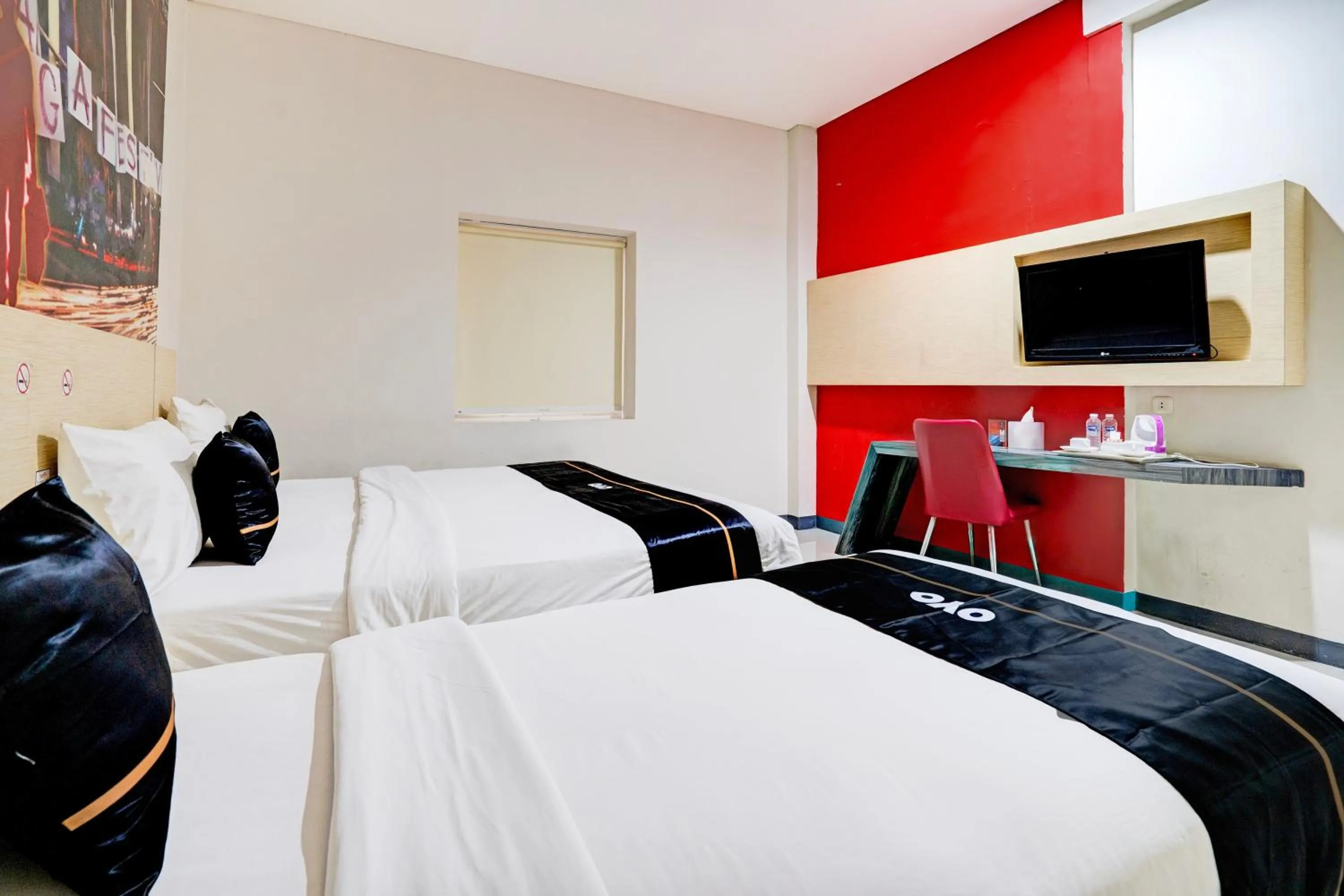 Bedroom, Bed in Townhouse Oak Cihampelas Near Ciwalk Formerly Promenade Hotel