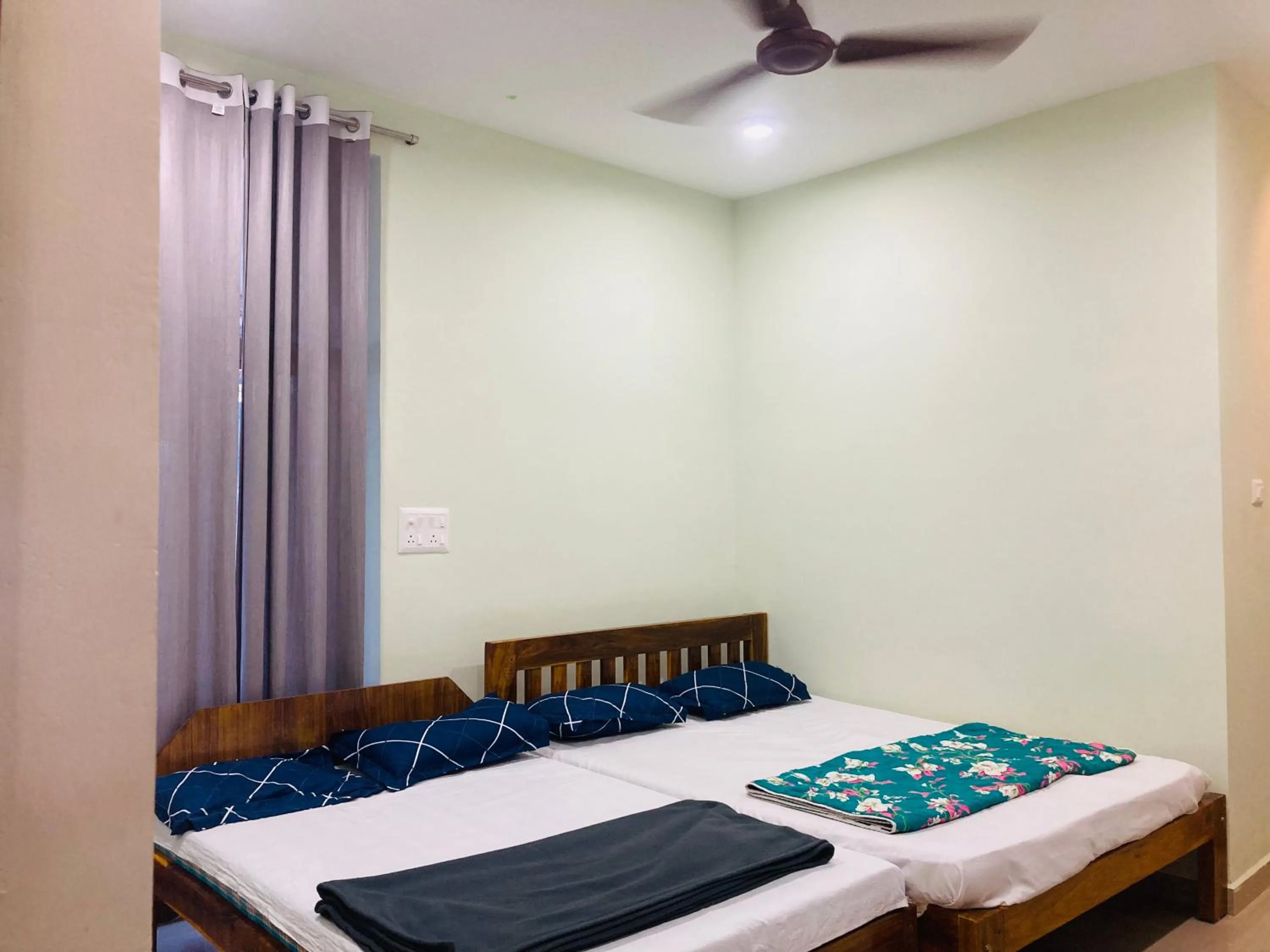 Bedroom, Bed in Oceanic Stay And Restaurant Gokarna