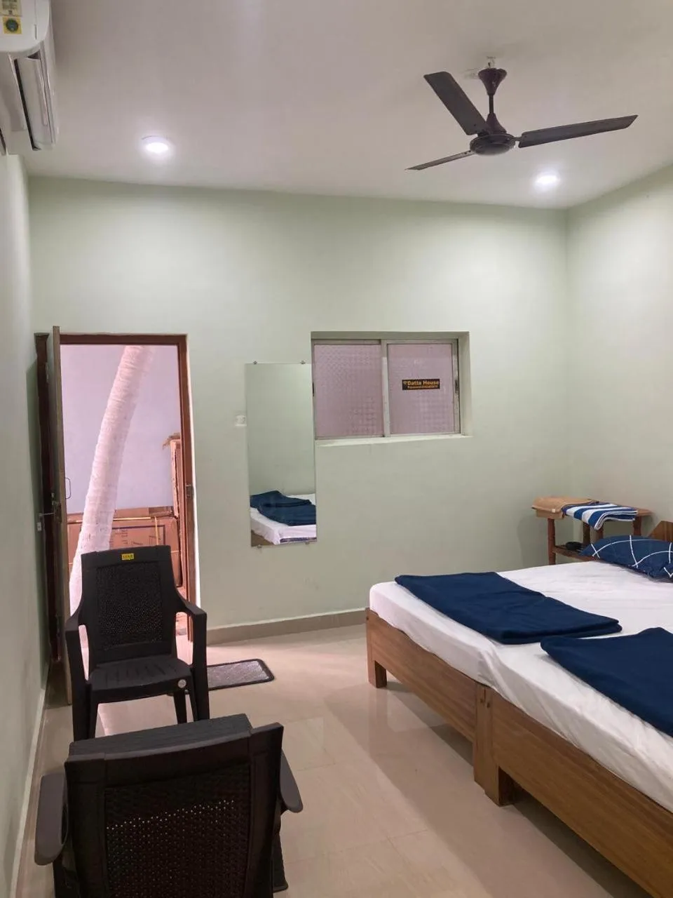 Bedroom, Bed in Oceanic Stay And Restaurant Gokarna