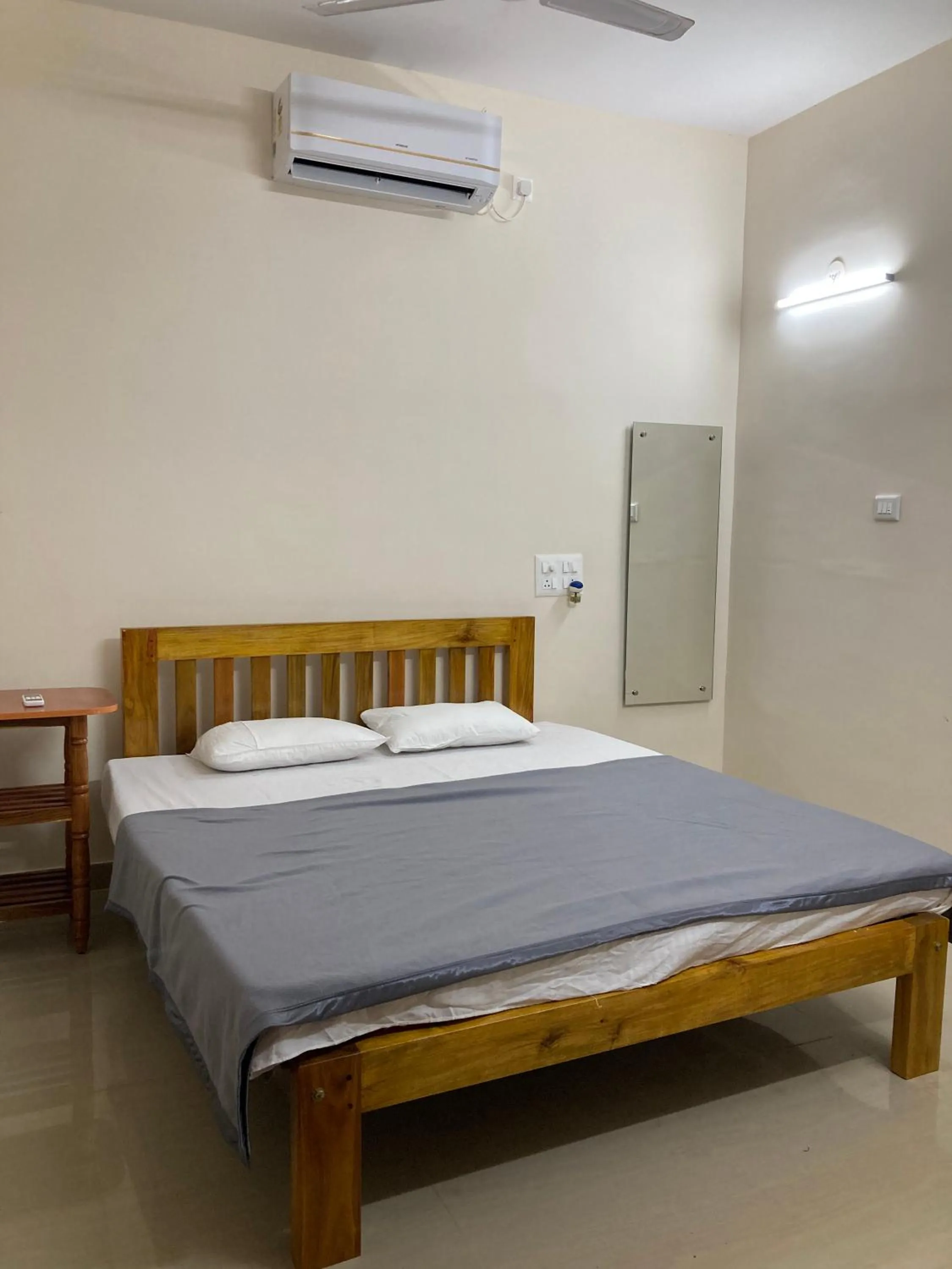 Bedroom, Bed in Oceanic Stay And Restaurant Gokarna