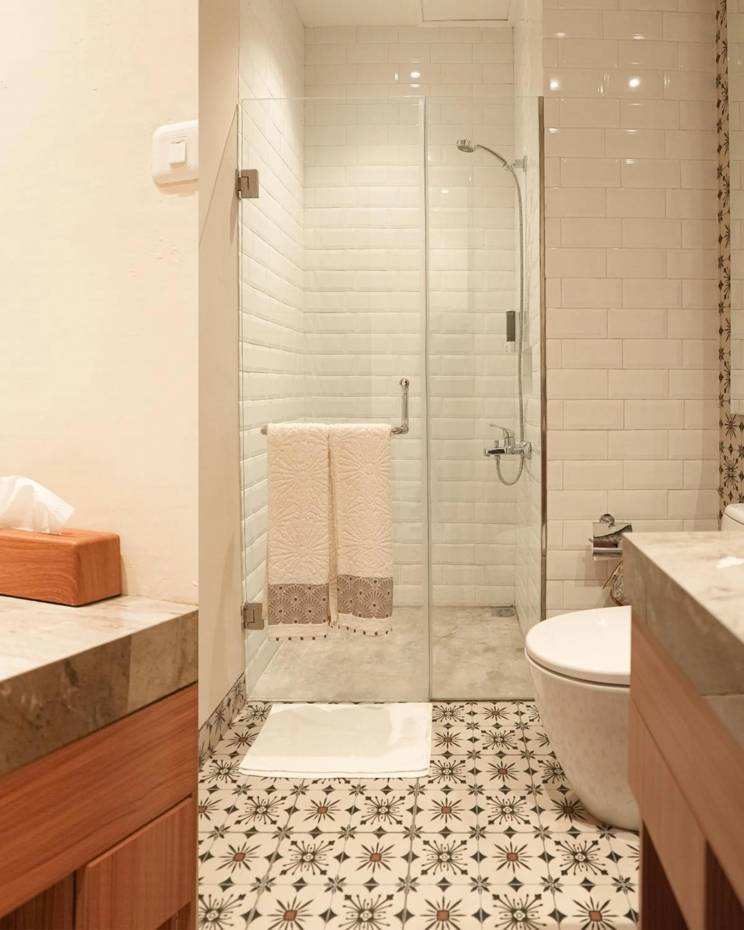 Bathroom in BUMINAKURA
