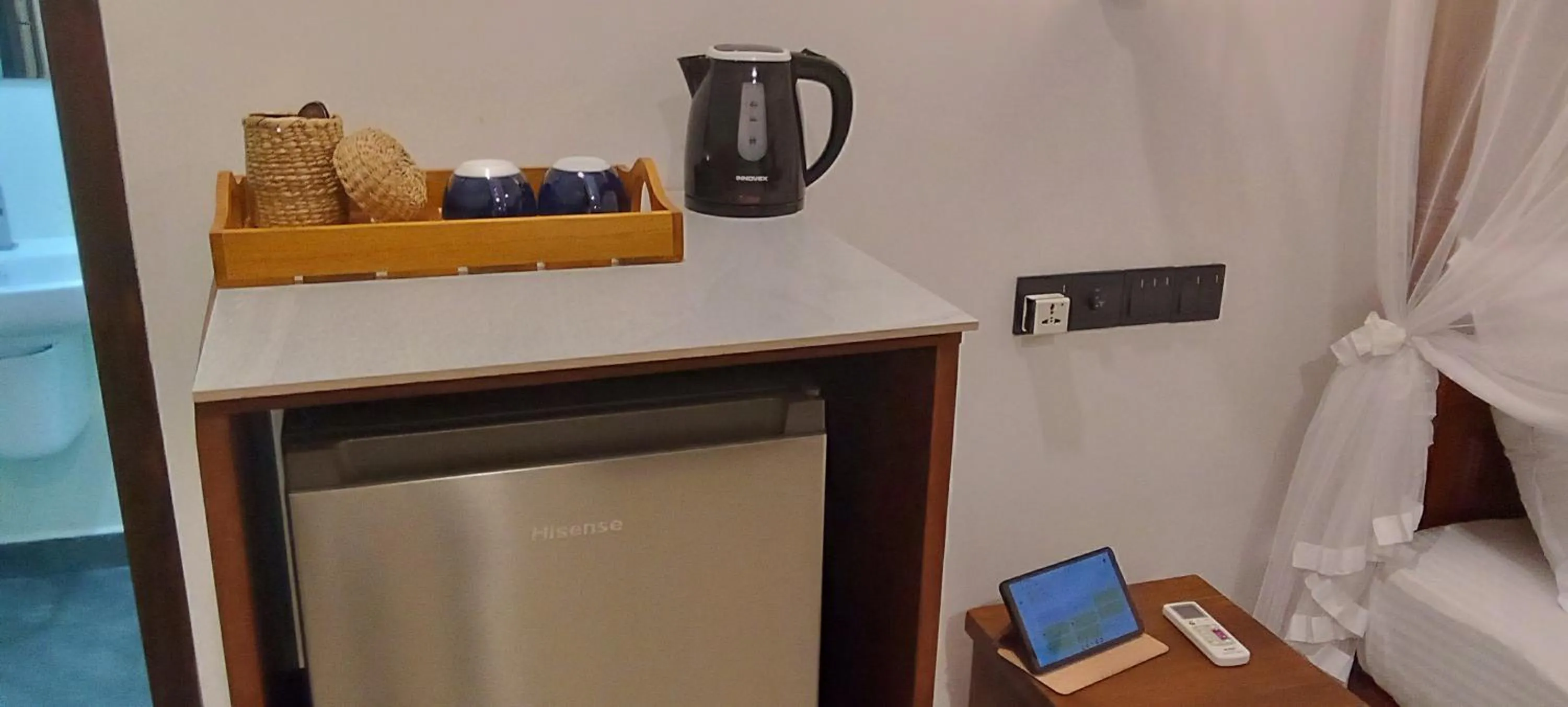 minibar in LaRoy Mirissa