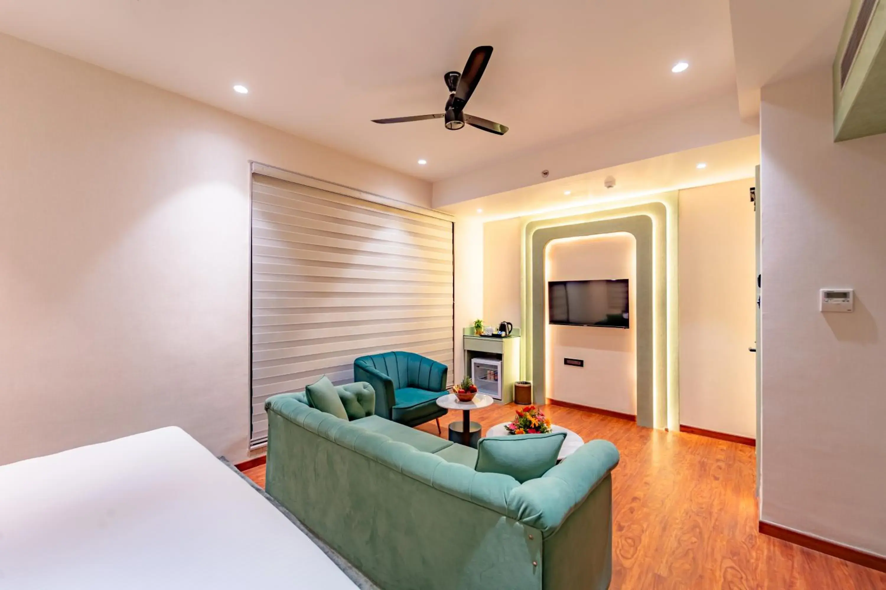 Living room, Bed in Playsales Scarlet Vijay Nagar Indore Living room, Bed in Playsales Scarlet Vijay Nagar Indore