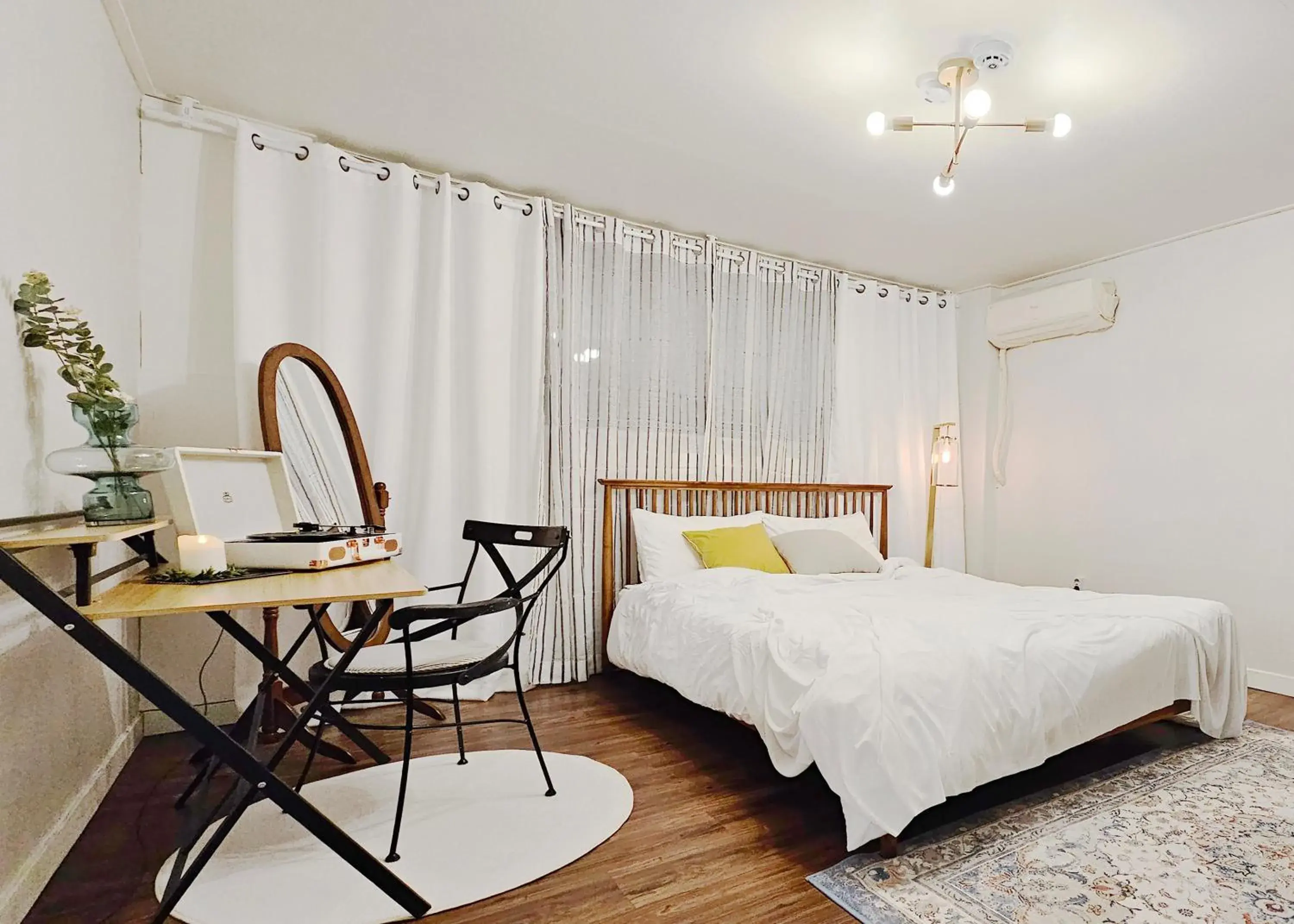 Bed in Brick stay Bed in Brick stay