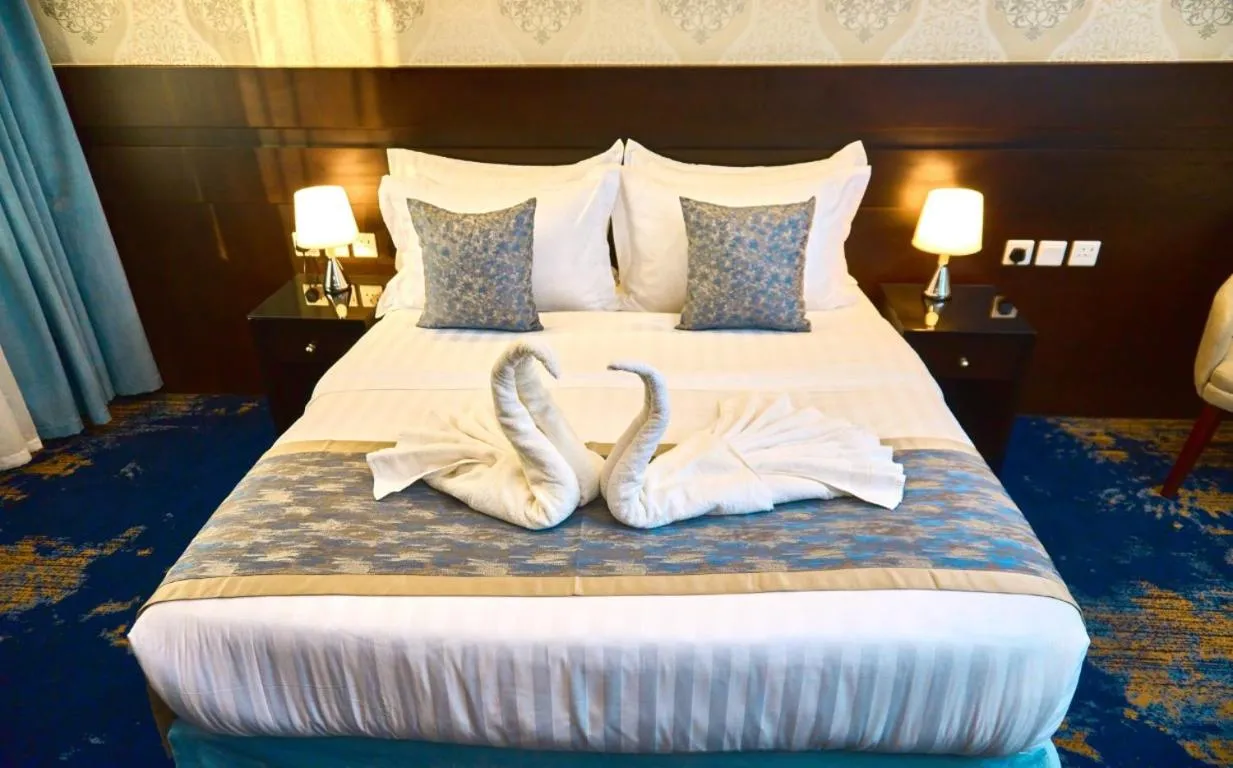 Bed in Selat Al Bait Hotel