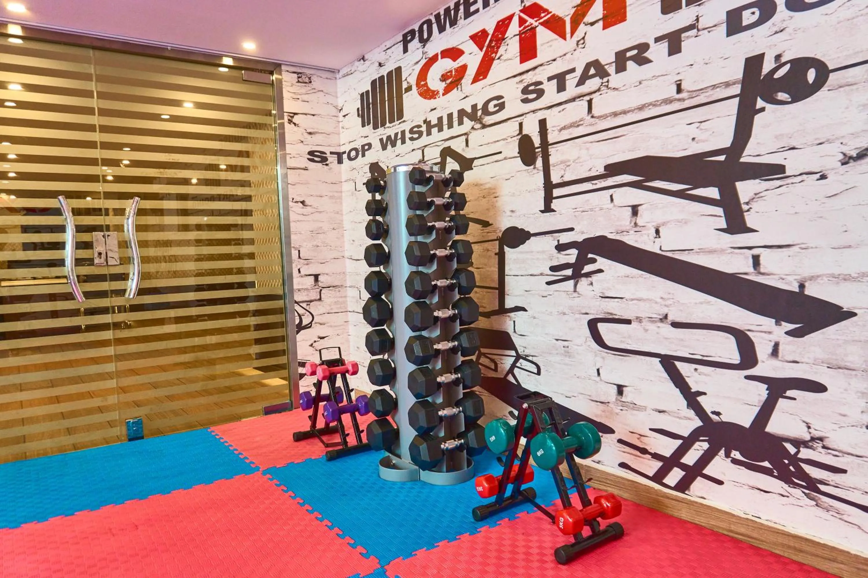 Fitness centre/facilities in Selat Al Bait Hotel