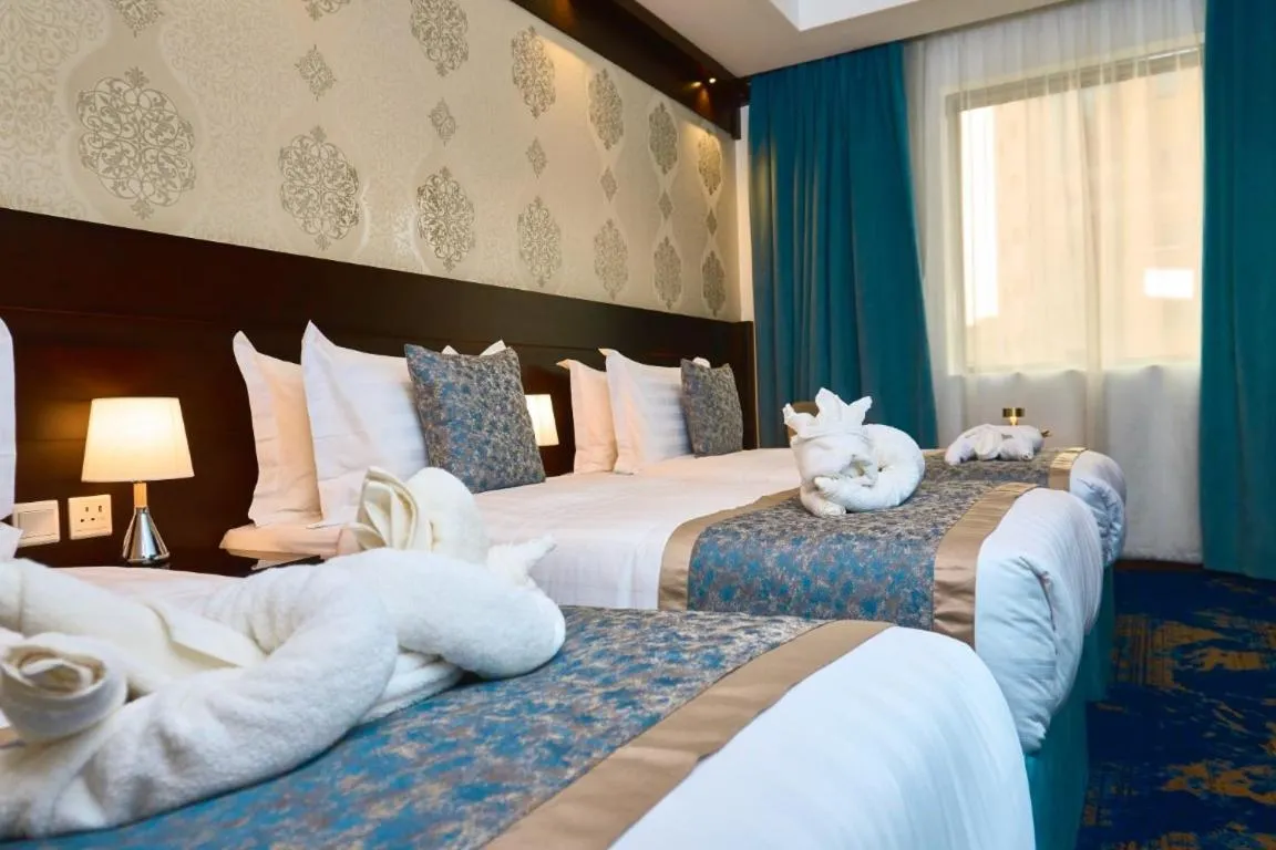 Bedroom, Bed in Selat Al Bait Hotel