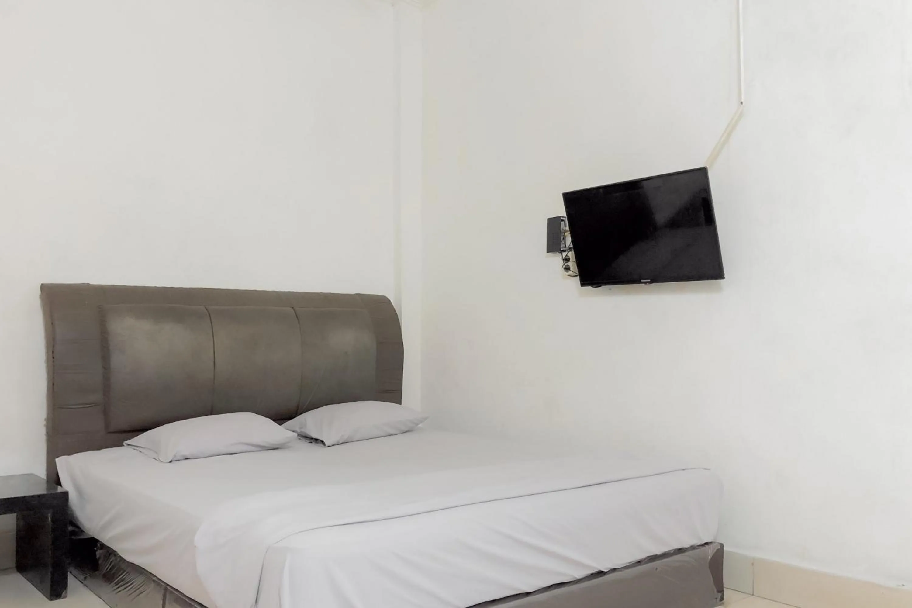 Bedroom, Bed in Hotel Mulia Tiza Binjai RedPartner
