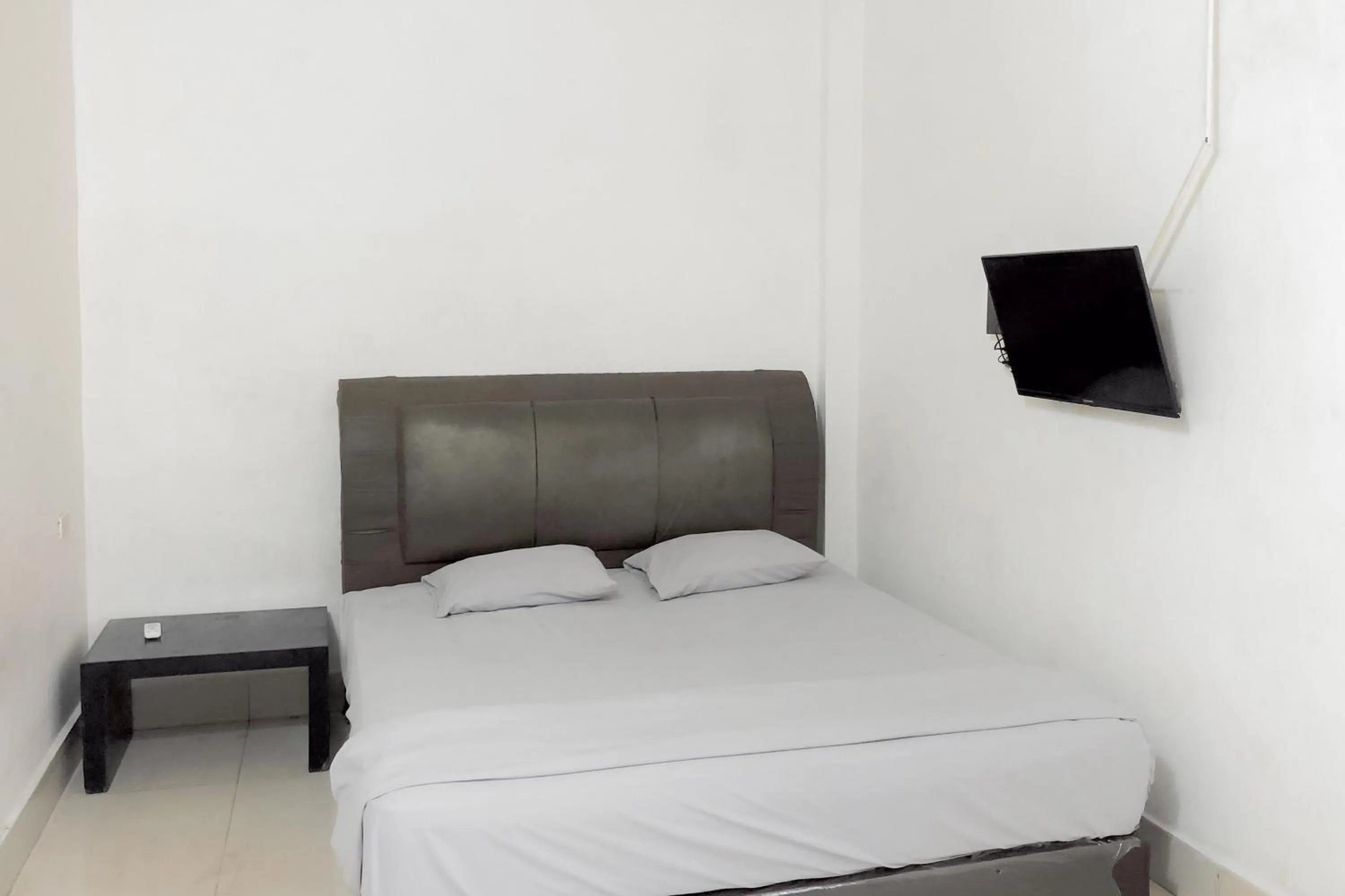 Bedroom, Bed in Hotel Mulia Tiza Binjai RedPartner