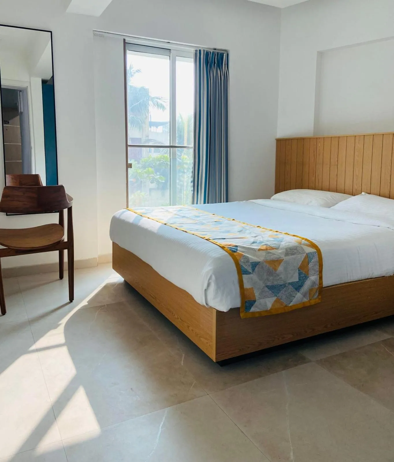 Bedroom, Bed in Indie Stays Studios, Chembur