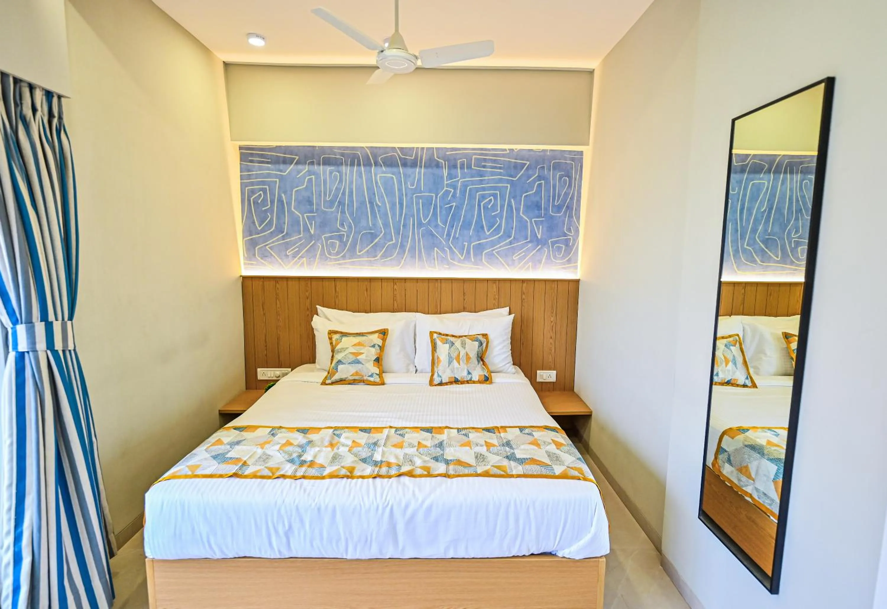 Bed in Indie Stays Studios, Chembur