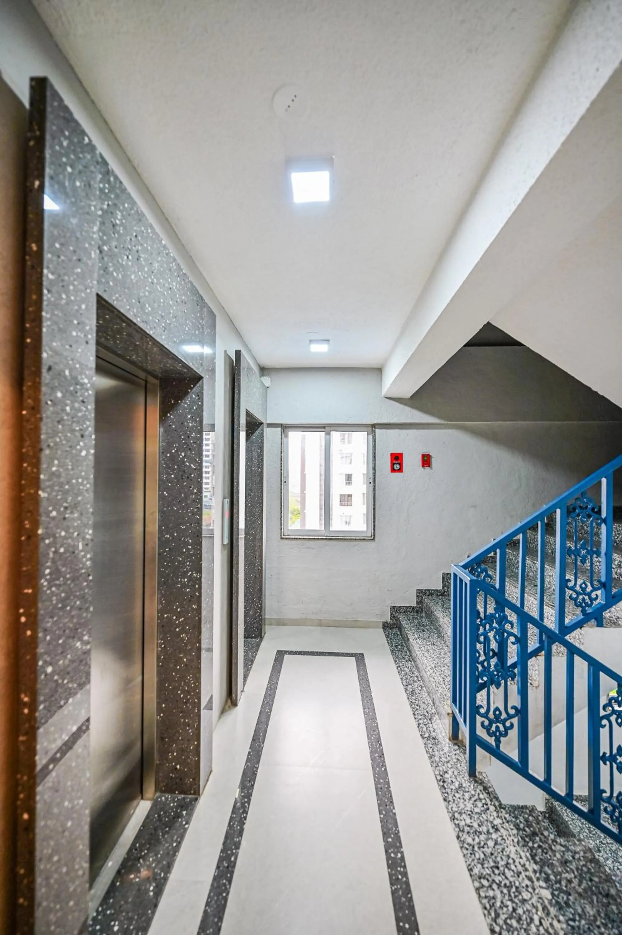 elevator in Indie Stays Studios, Chembur