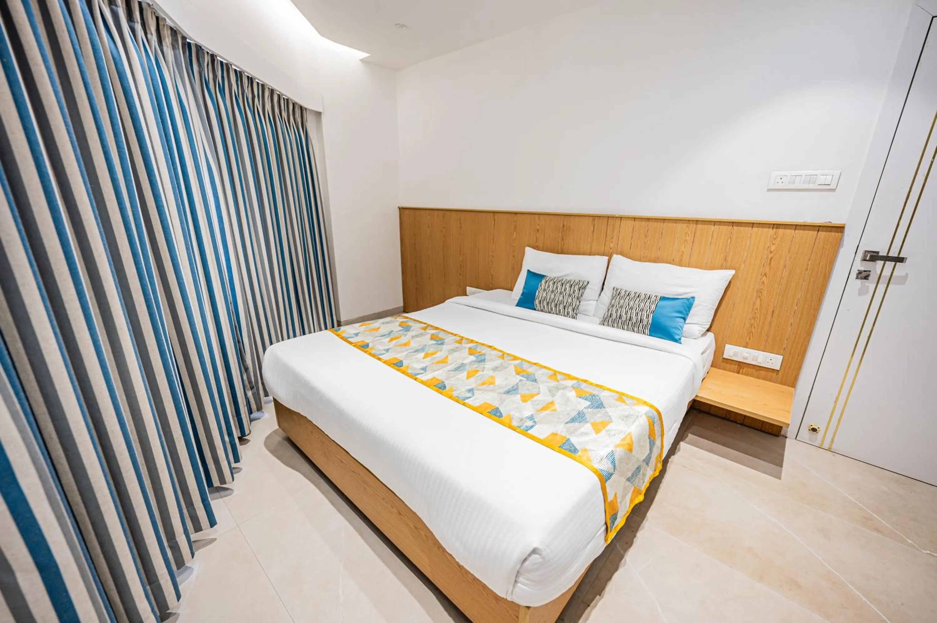 Bedroom, Bed in Indie Stays Studios, Chembur