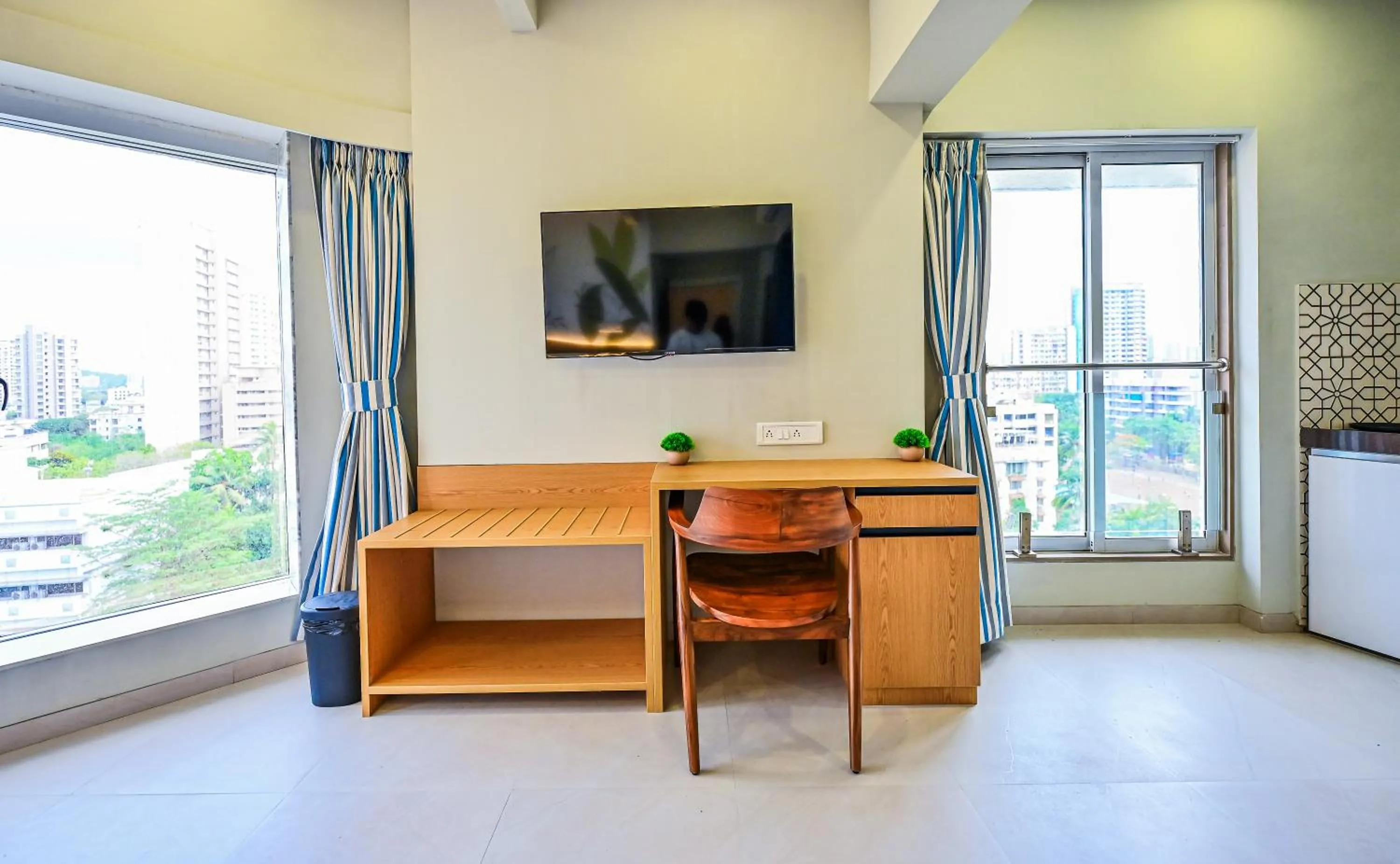 Living room in Indie Stays Studios, Chembur