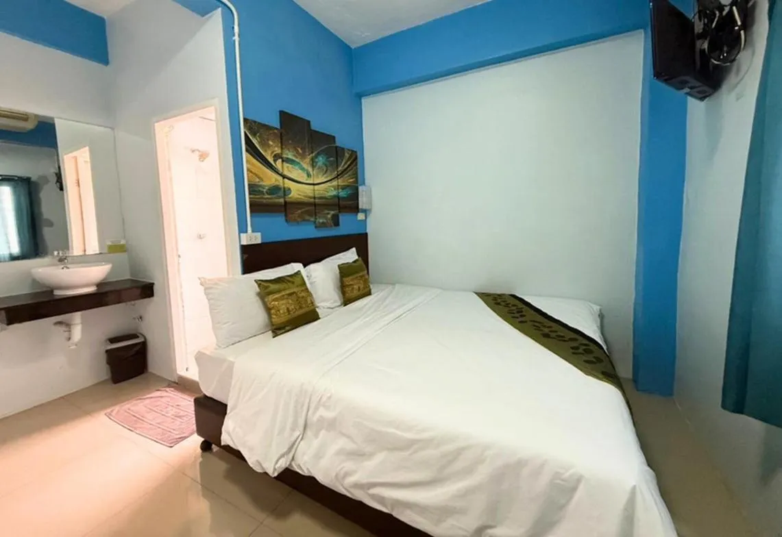 Bedroom, Bed in Greenhouse Bangkok Khaosan