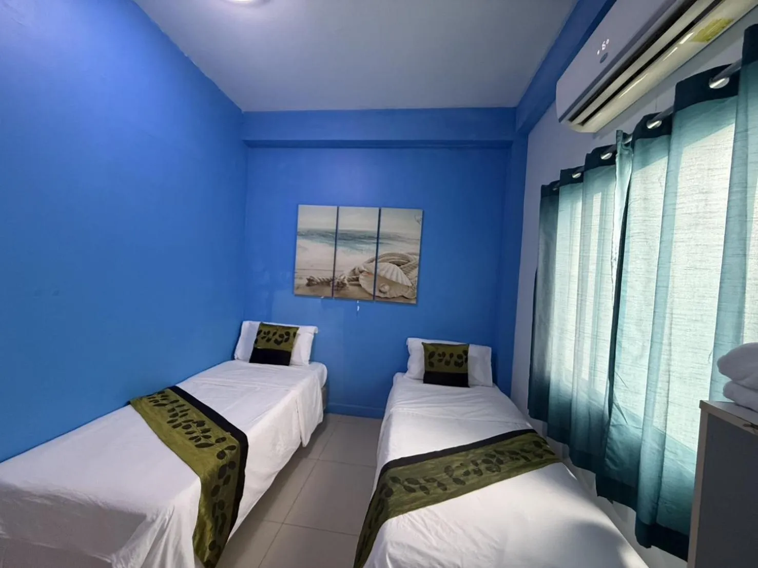 Bedroom, Bed in Greenhouse Bangkok Khaosan