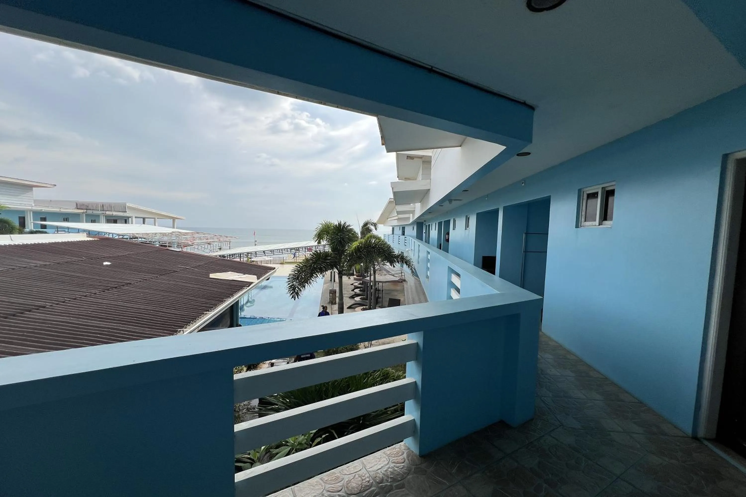 Property building in Funtasea Hotel and Beach Resort