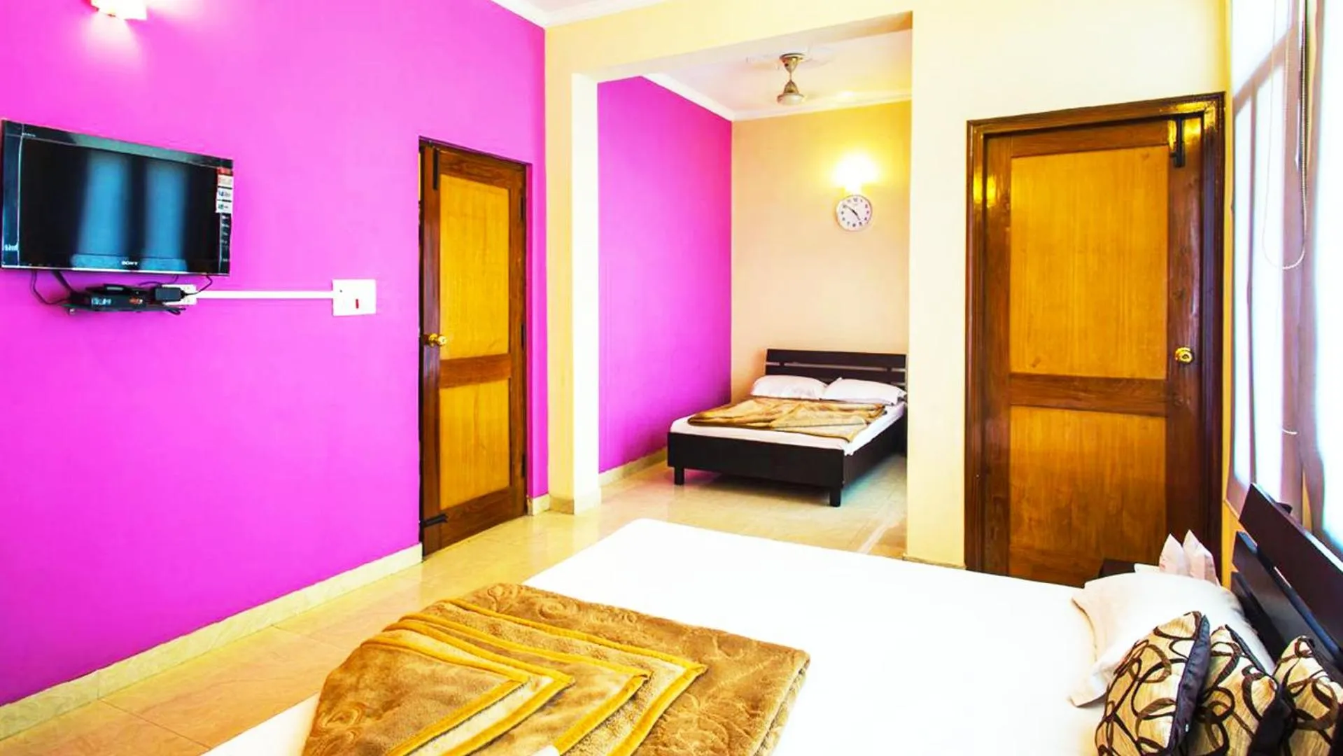 Bedroom, Bed in Shivalik River Retreat