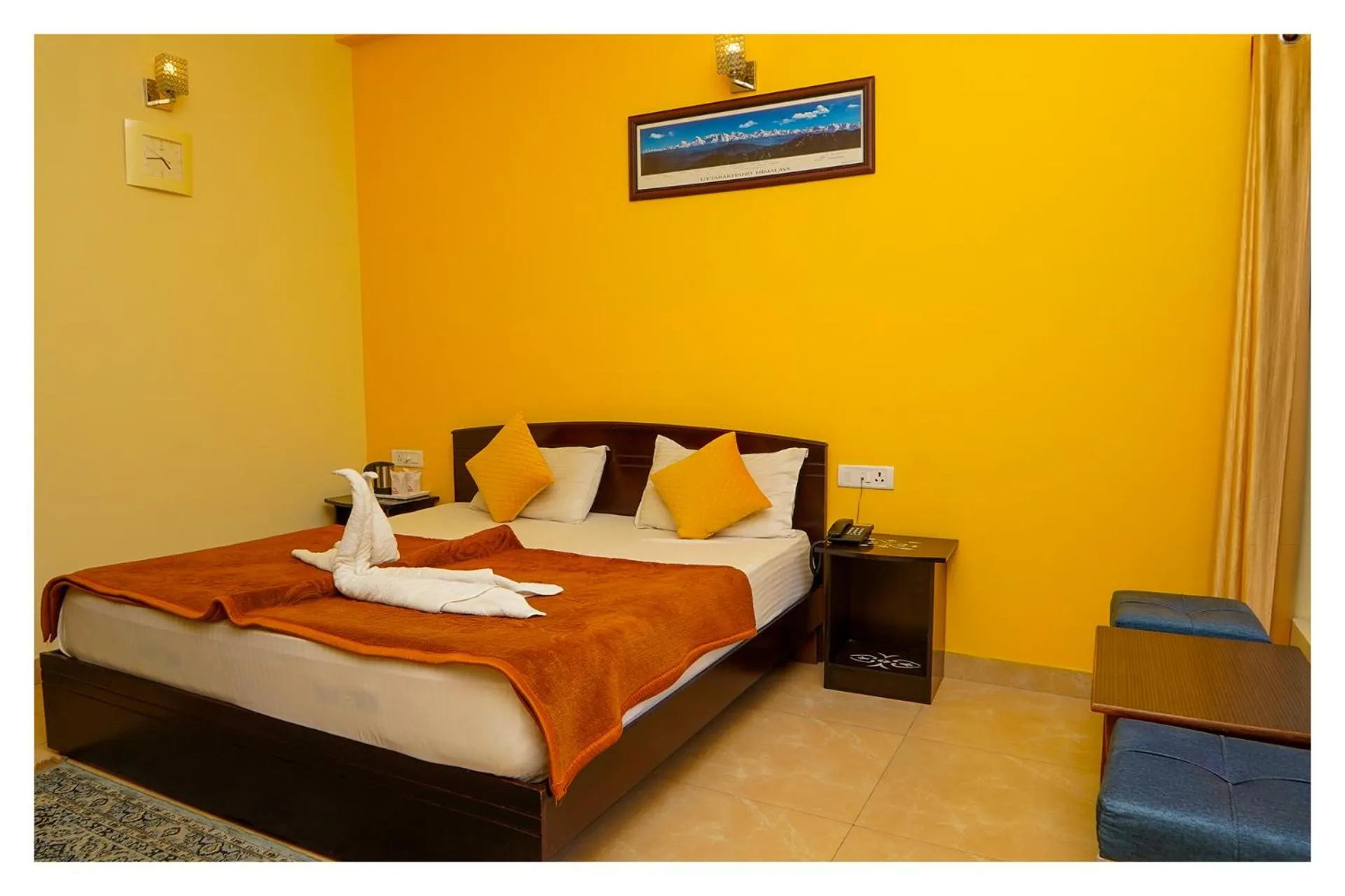 Bed in Shivalik River Retreat