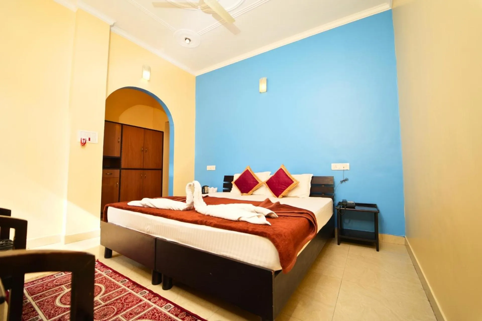 Bed in Shivalik River Retreat