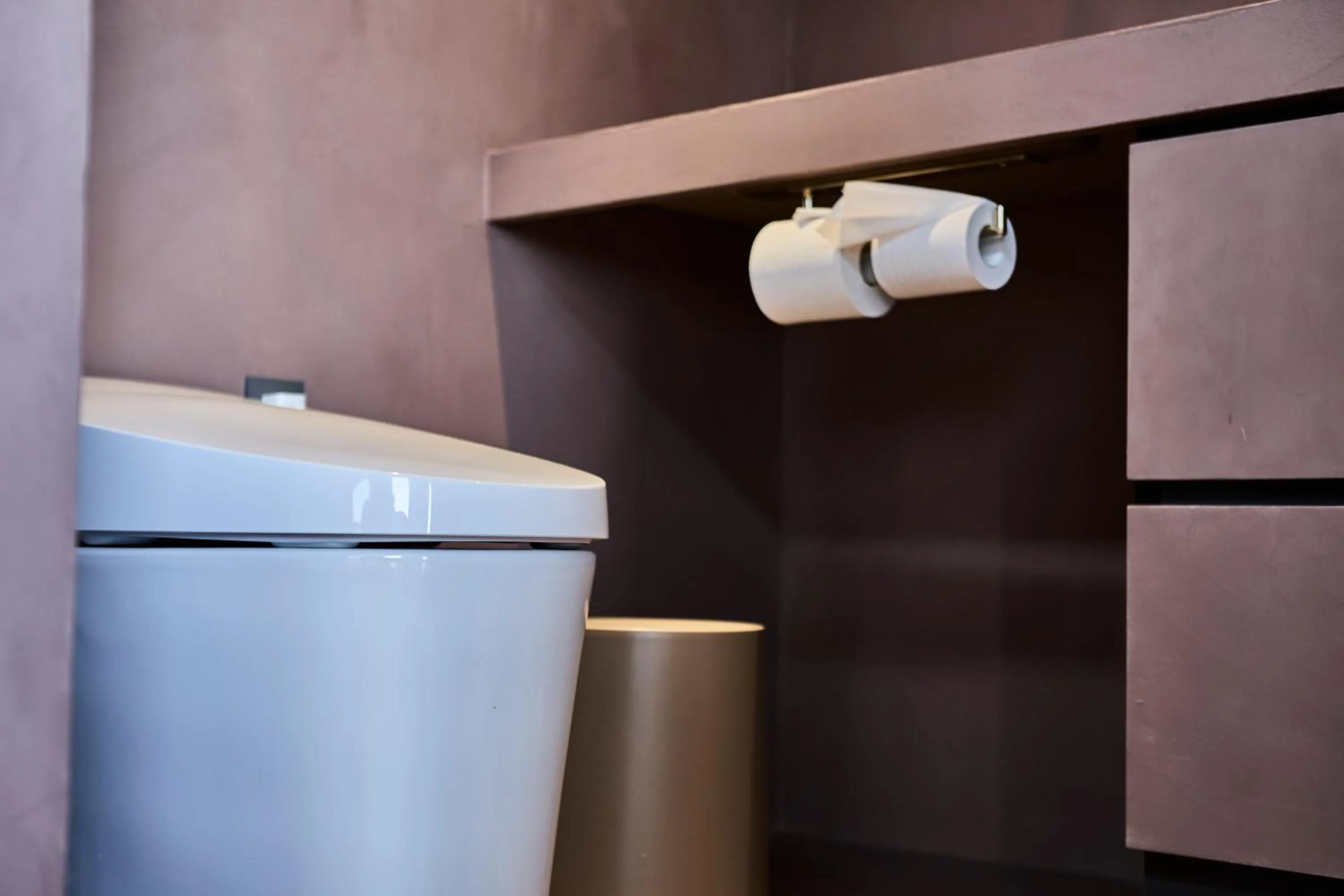 Toilet in Snow Peak YAKEI SUITE ABURAYAMA FUKUOKA