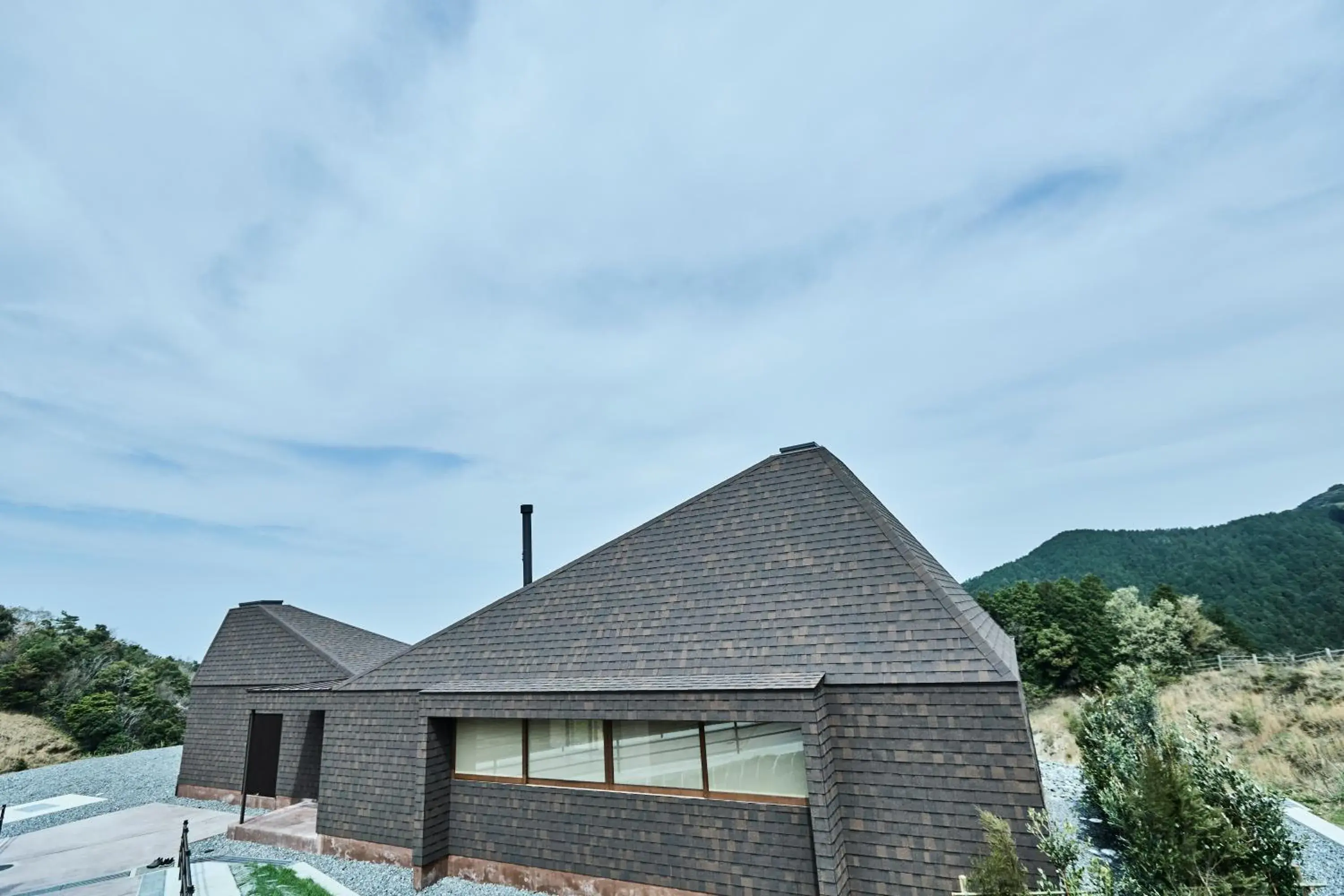Property building in Snow Peak YAKEI SUITE ABURAYAMA FUKUOKA Property building in Snow Peak YAKEI SUITE ABURAYAMA FUKUOKA