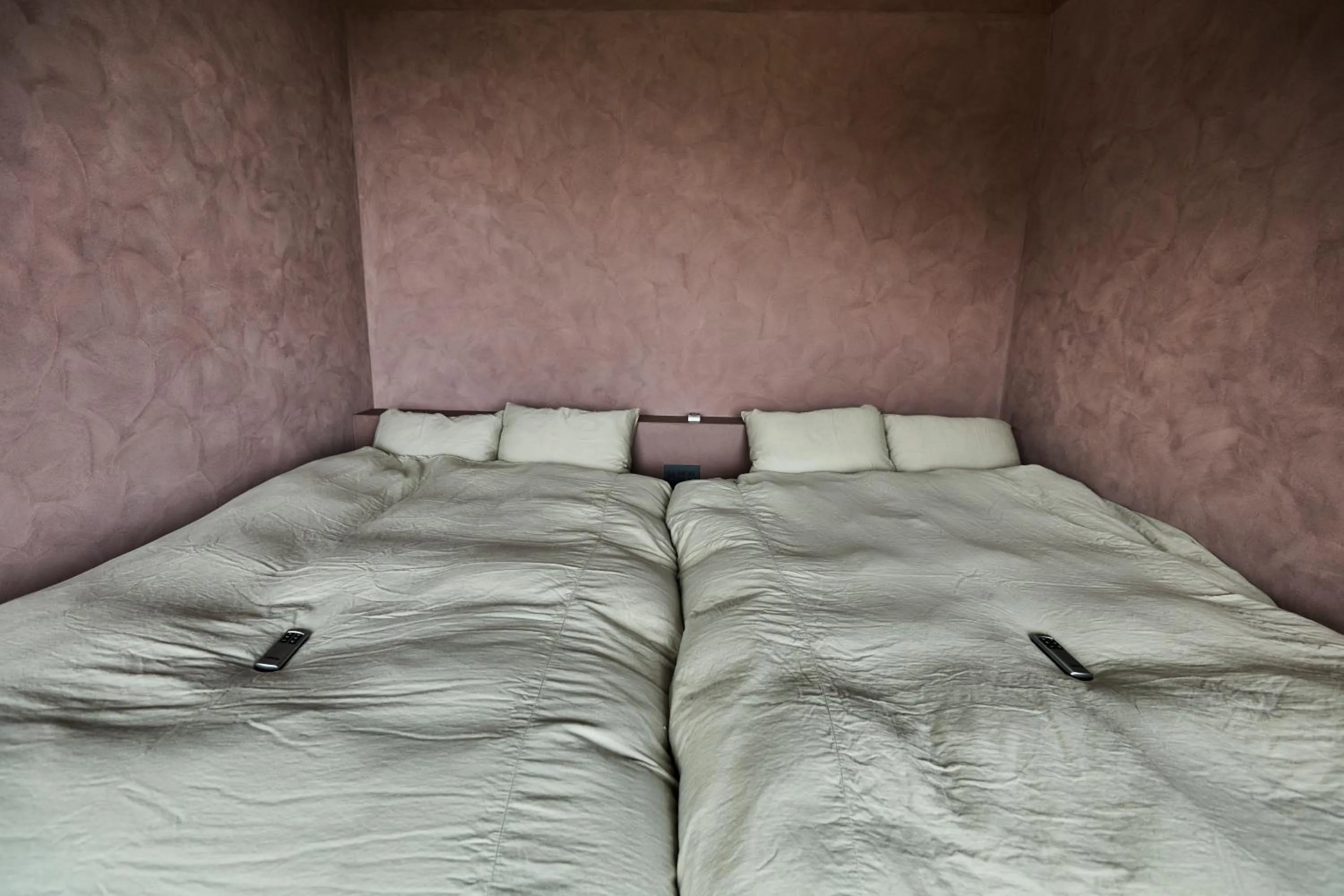 Bedroom, Bed in Snow Peak YAKEI SUITE ABURAYAMA FUKUOKA